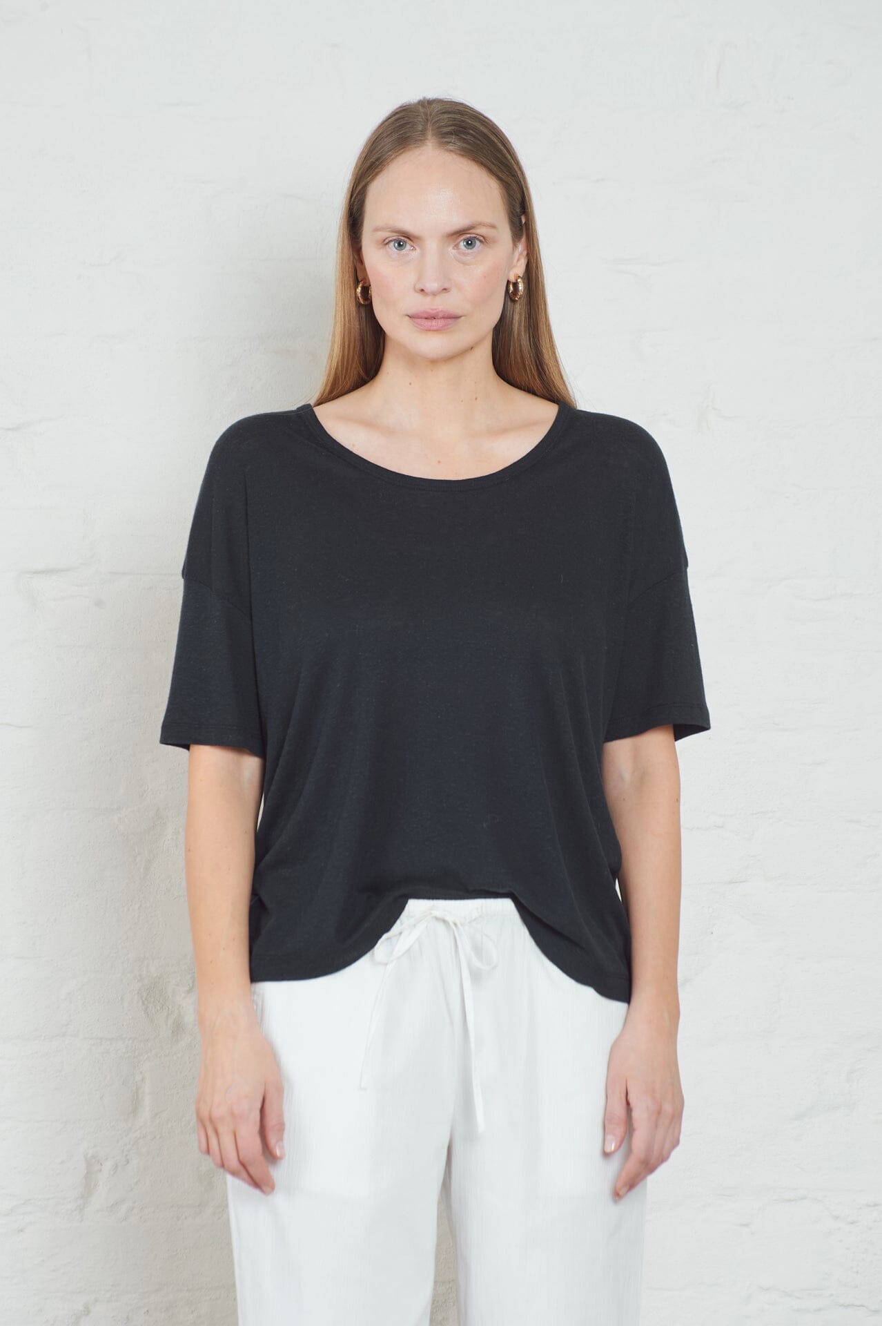 ArnieSays: Monet Linen Black T-shirt