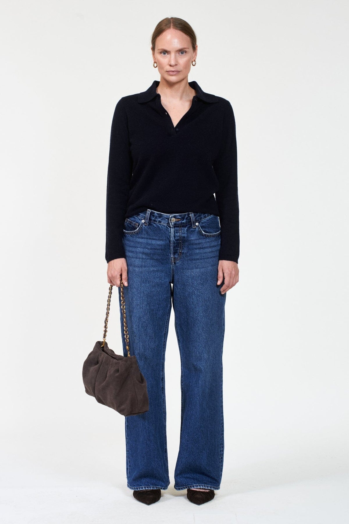 ArnieSays: CASSIE Dk Navy Genser