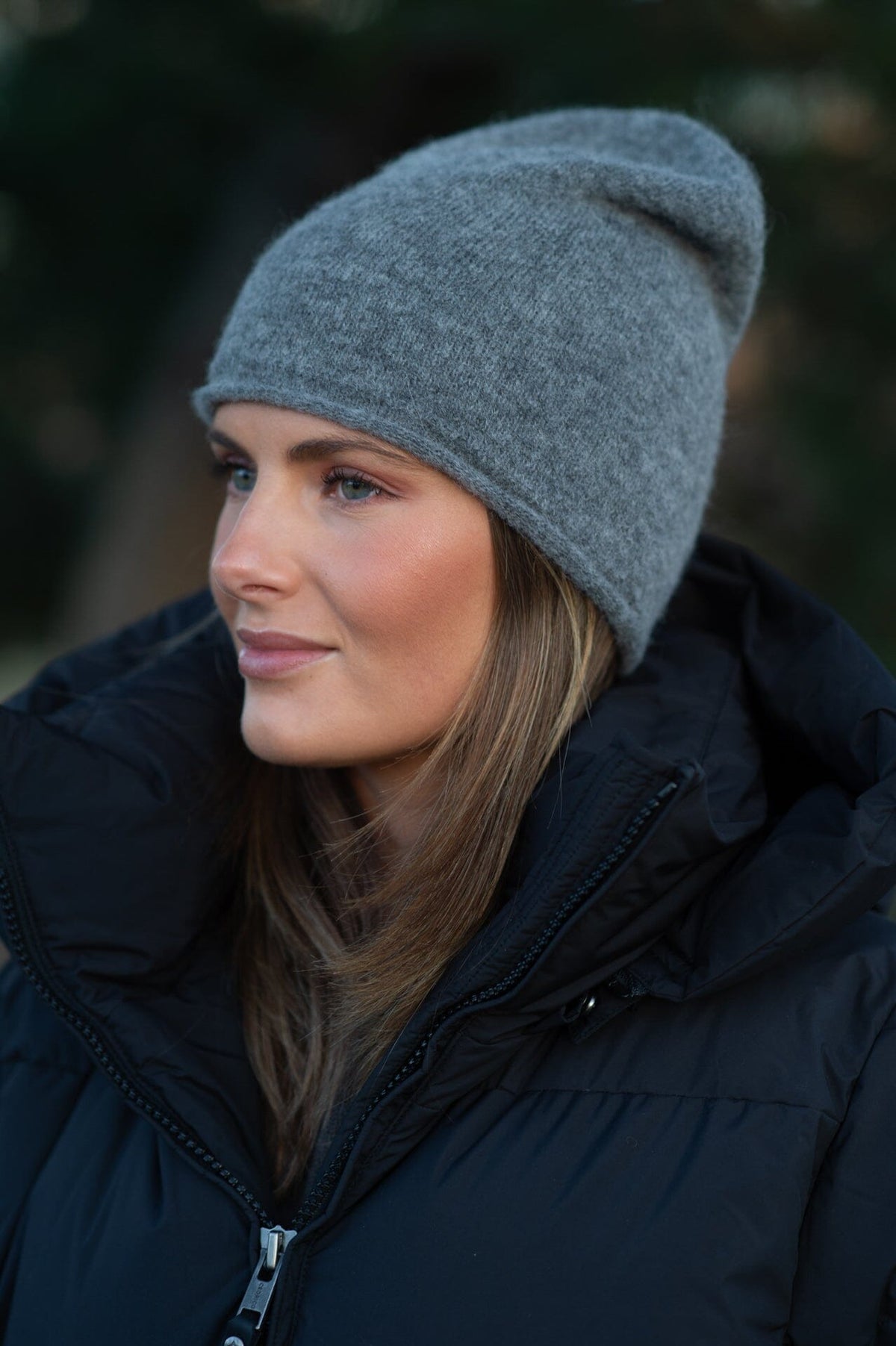 ArnieSays: Gini Dk Grey Melange Hodeplagg