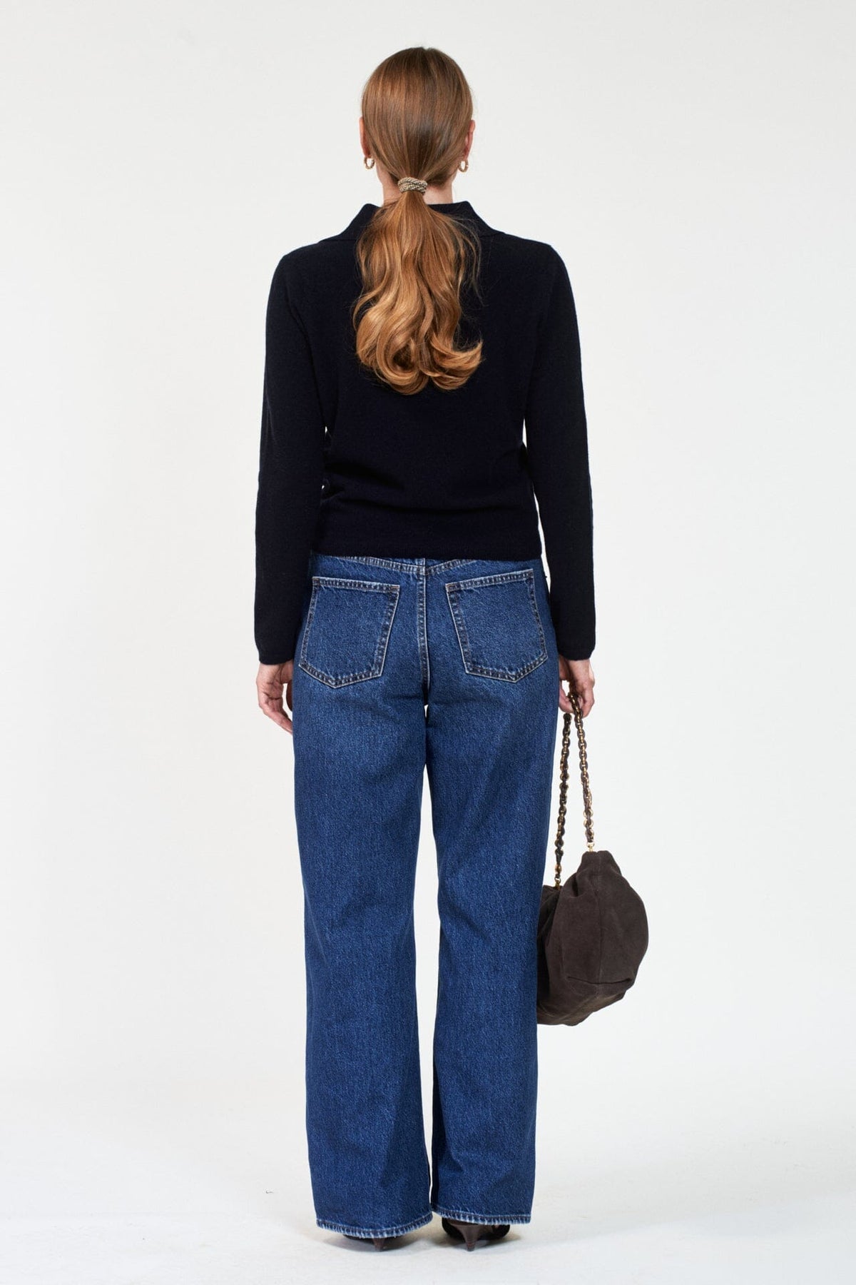ArnieSays: CASSIE Dk Navy Genser