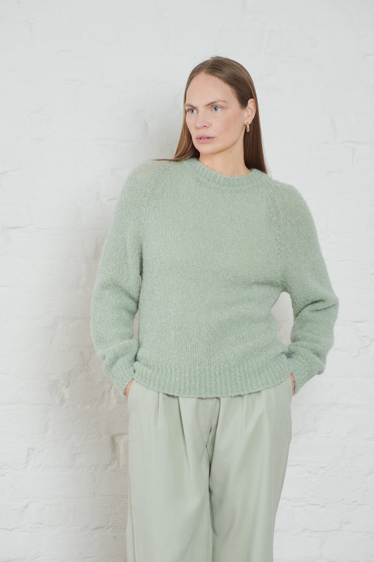 ArnieSays: Alison Soft Green Genser