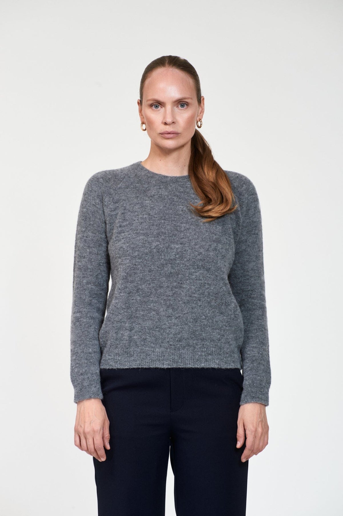 ArnieSays: FIONA Dk Grey Melange Genser