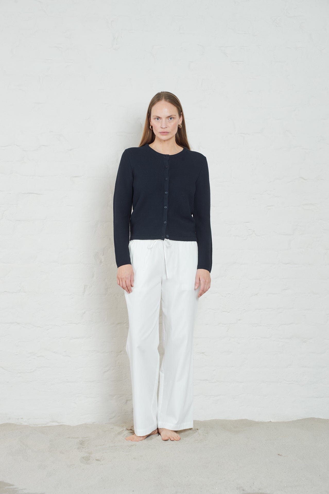 ArnieSays: Bella Hightwist Dk Navy Genser