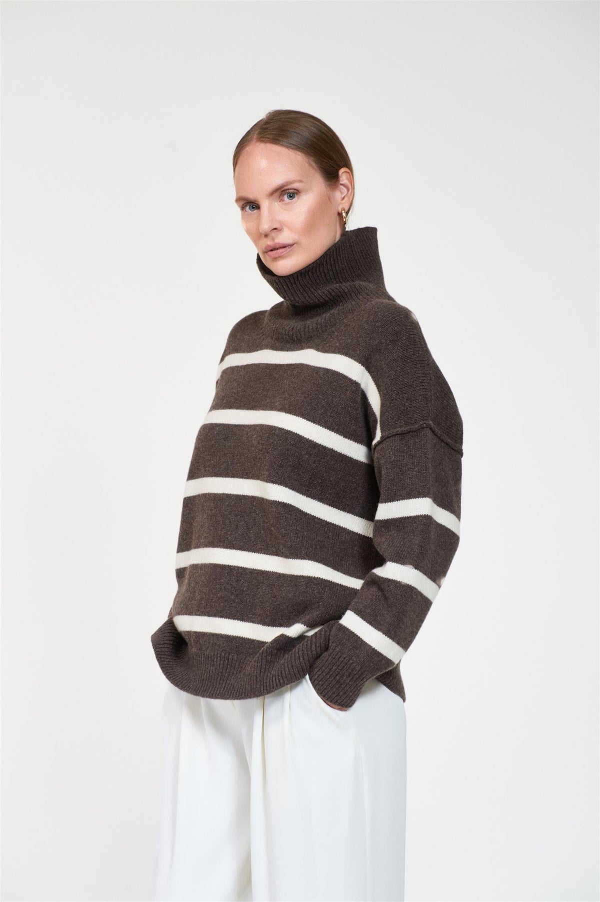 ArnieSays: CECE Stripe Dk Brown Melange/Offwhite Genser