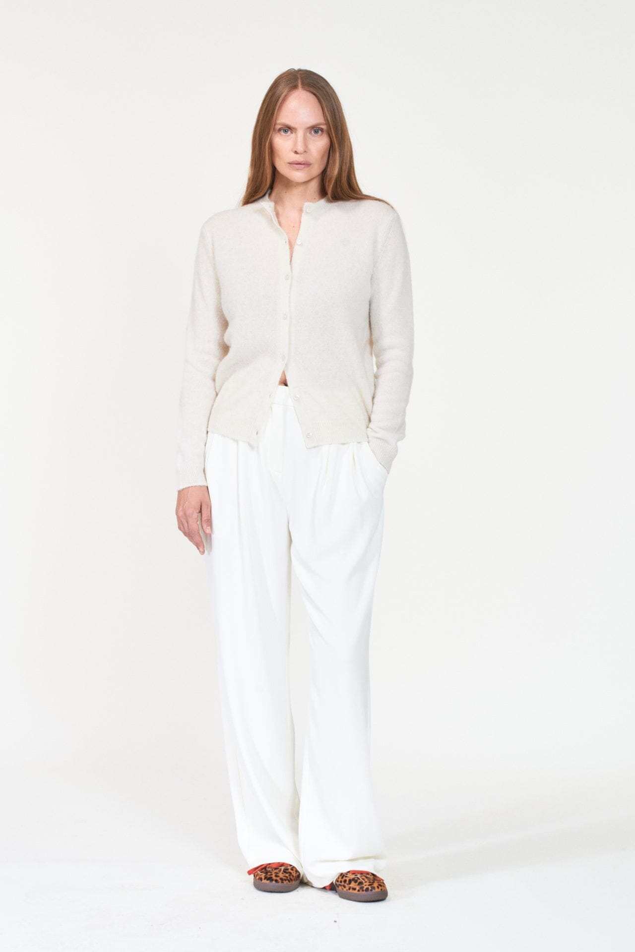 ArnieSays: COCO Offwhite Genser