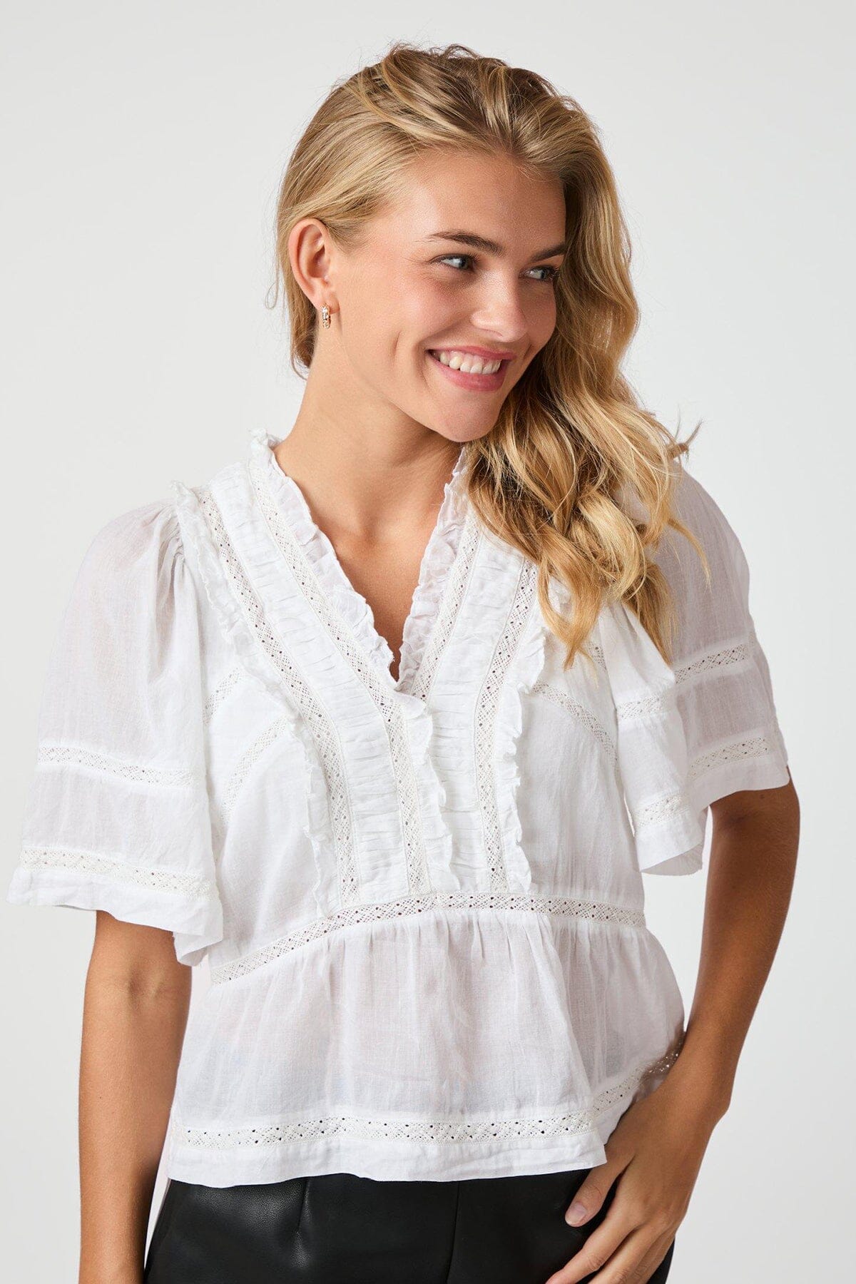 Neo Noir Evienne S Voile Top White Topp
