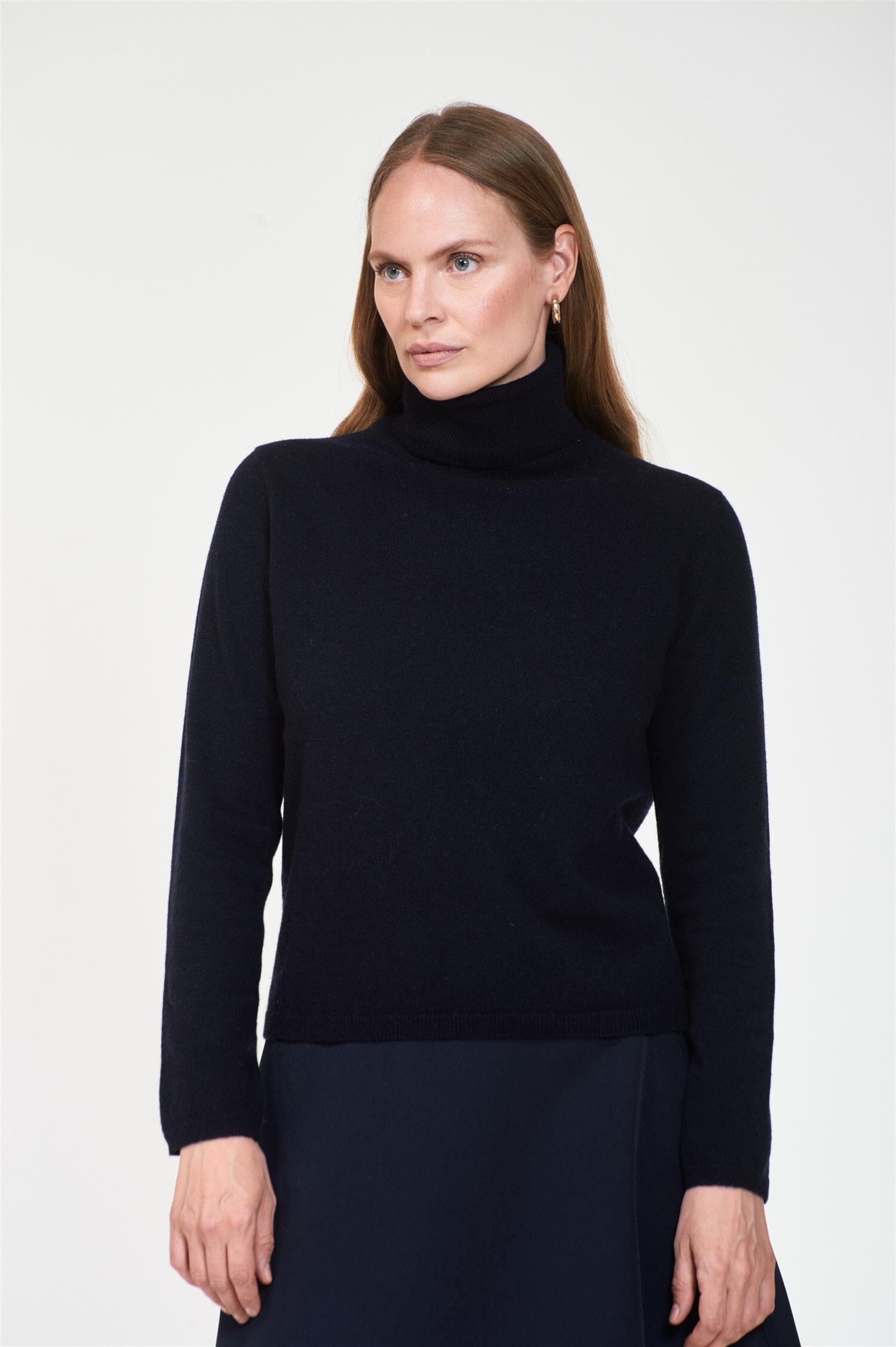 ArnieSays: Murphy Dk Navy Genser