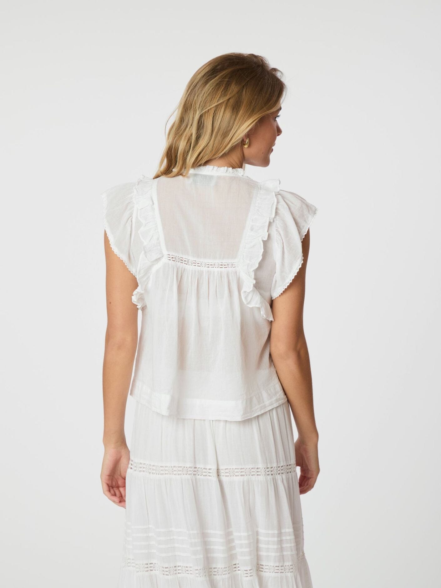 Neo Noir Jayla S Voile Top White Topp