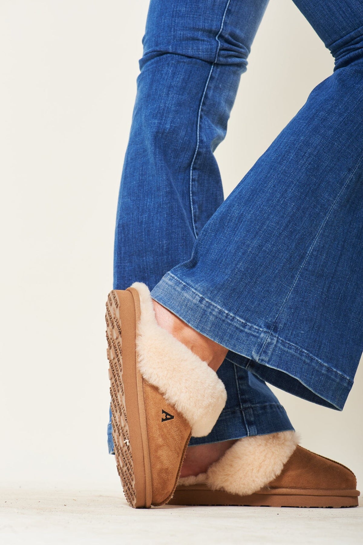 ArnieSays: Shearling Slippers Chestnut Sko