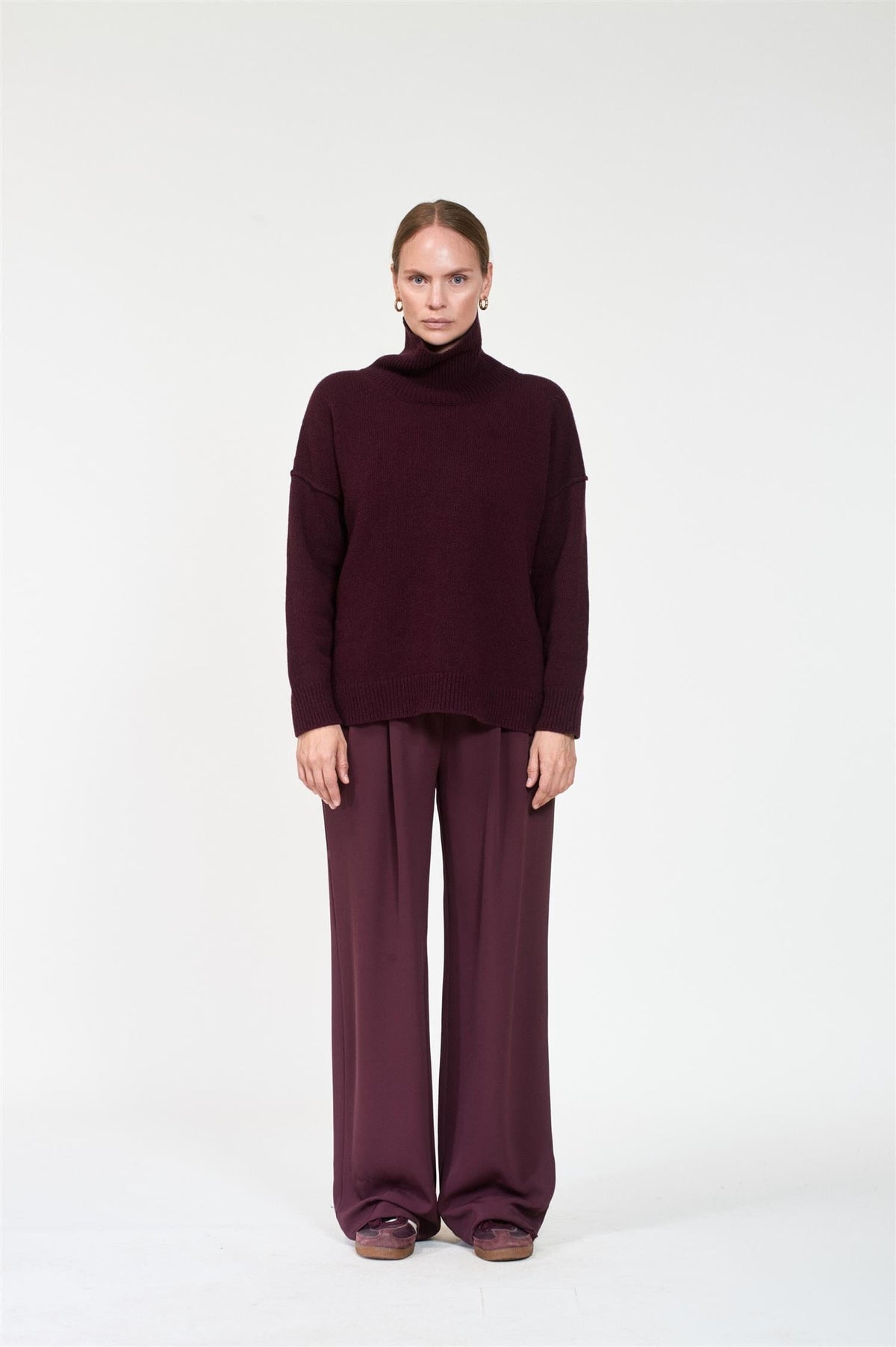 ArnieSays: CECE Dk Burgundy Genser