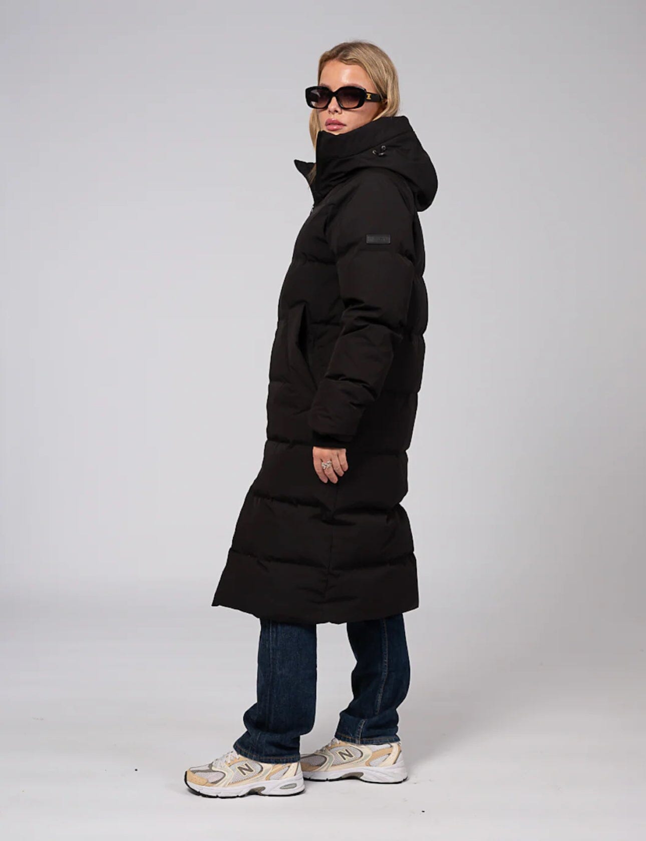 Clermonte Frostin Black Ytterplagg