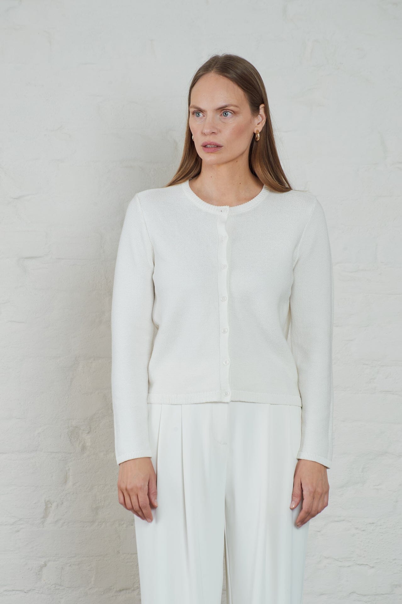 ArnieSays: Bella Hightwist Offwhite Genser