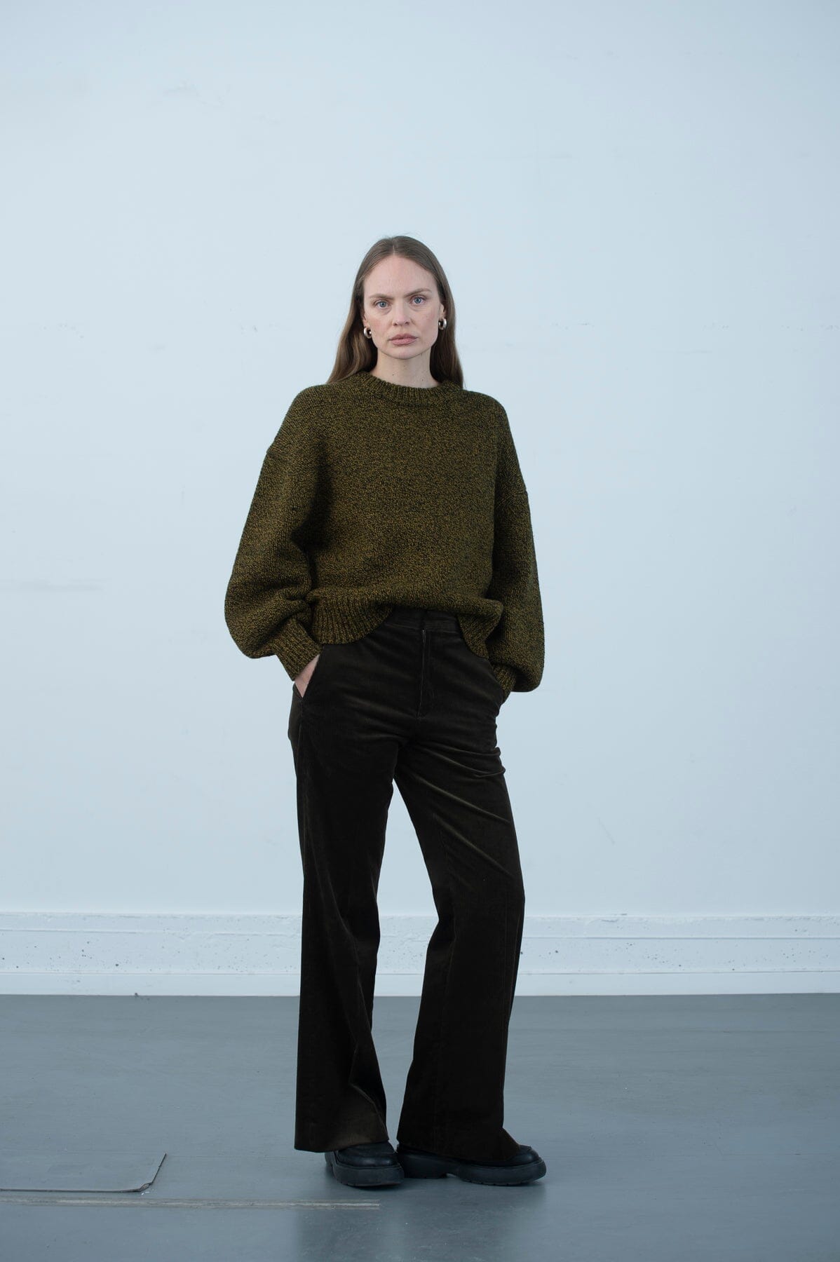 ArnieSays: Pierce Heavy Corduroy Army Green Bukse