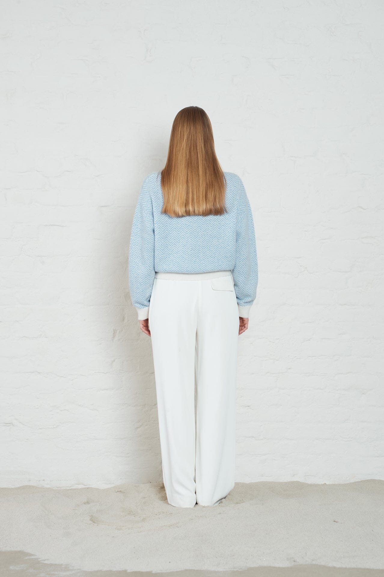 ArnieSays: Saoirse Offwhite/Blue Genser