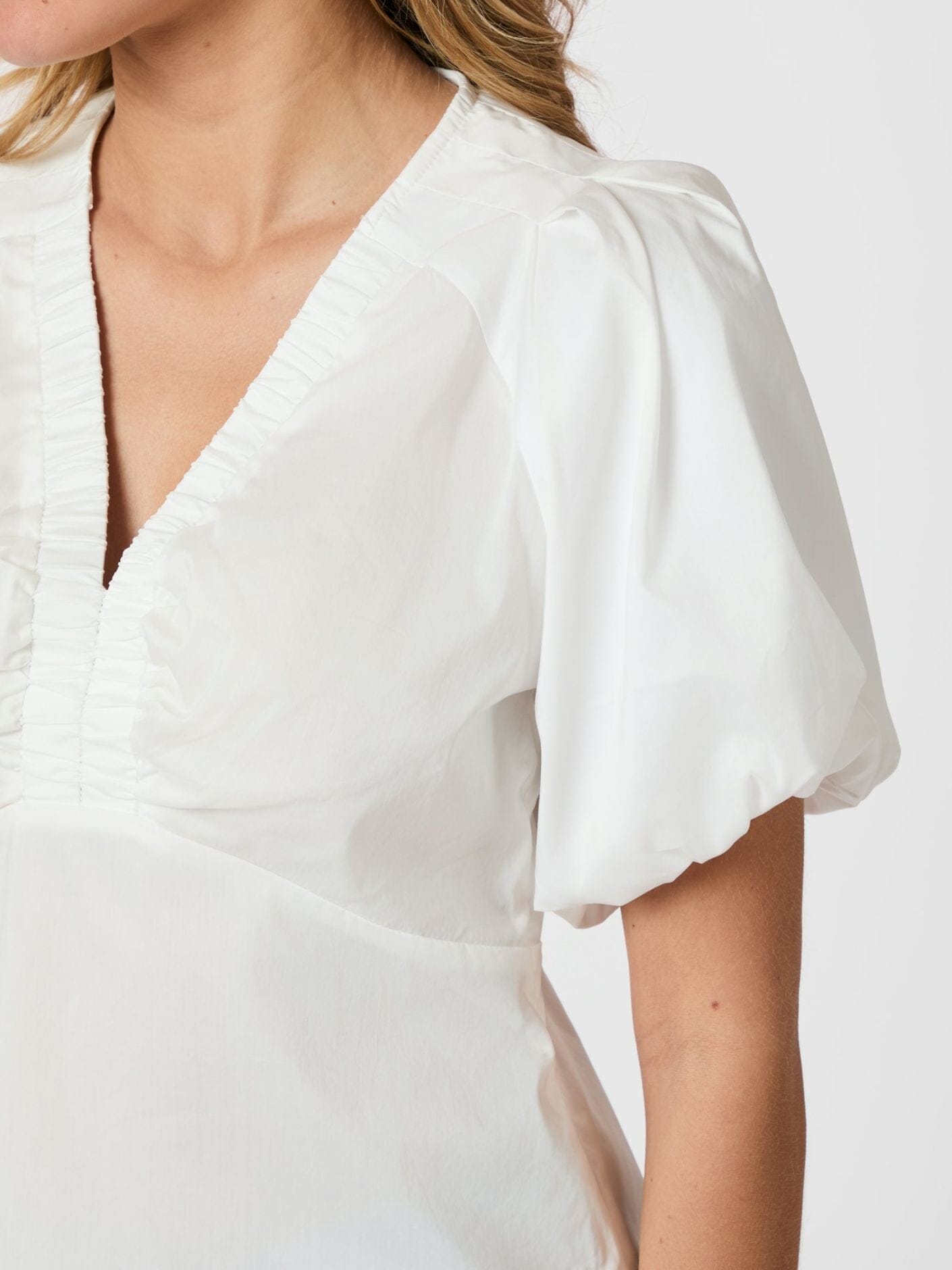 Neo Noir Irina Poplin Blouse White Bluse