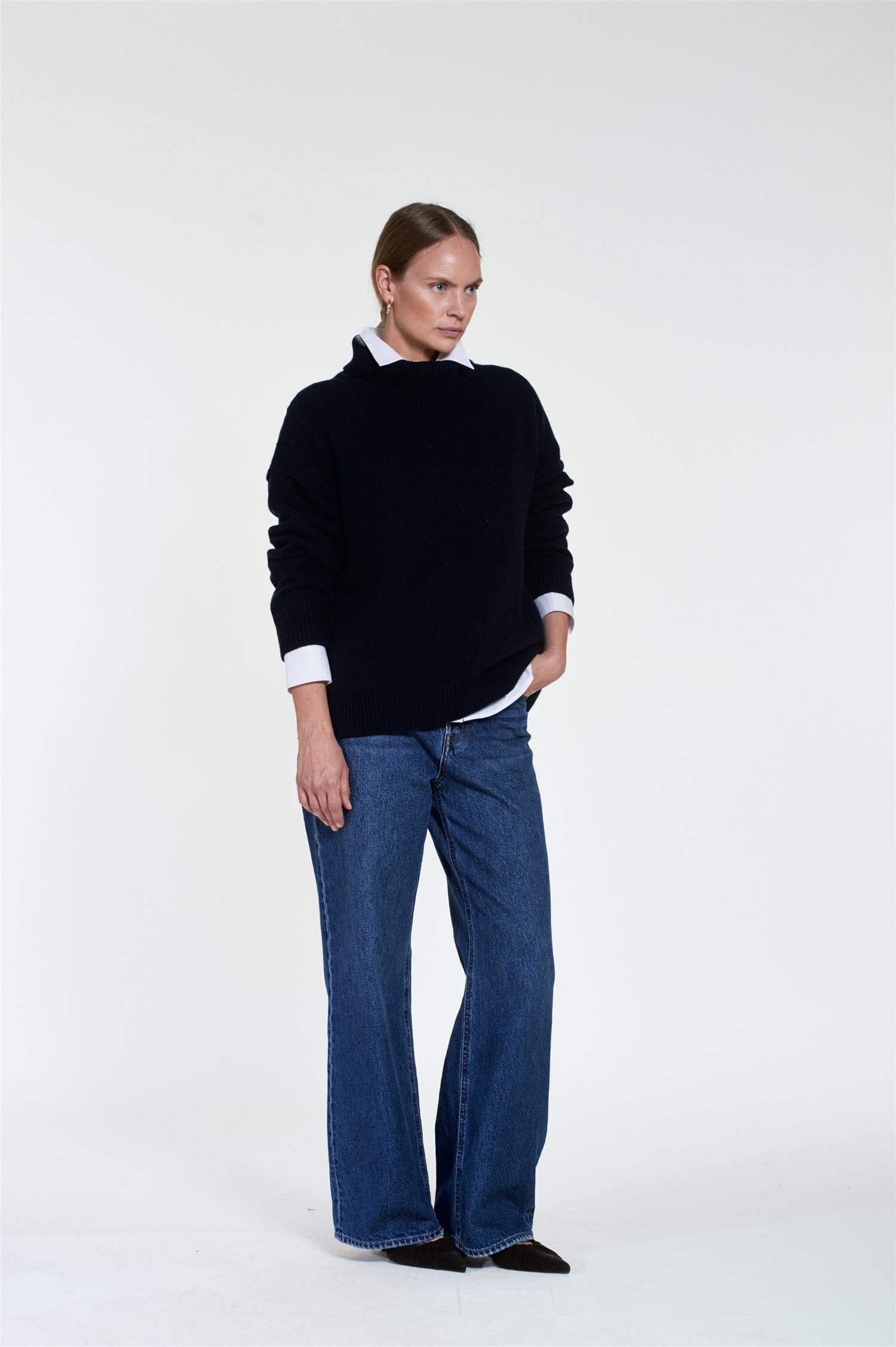 ArnieSays: CECE Dk Navy Genser