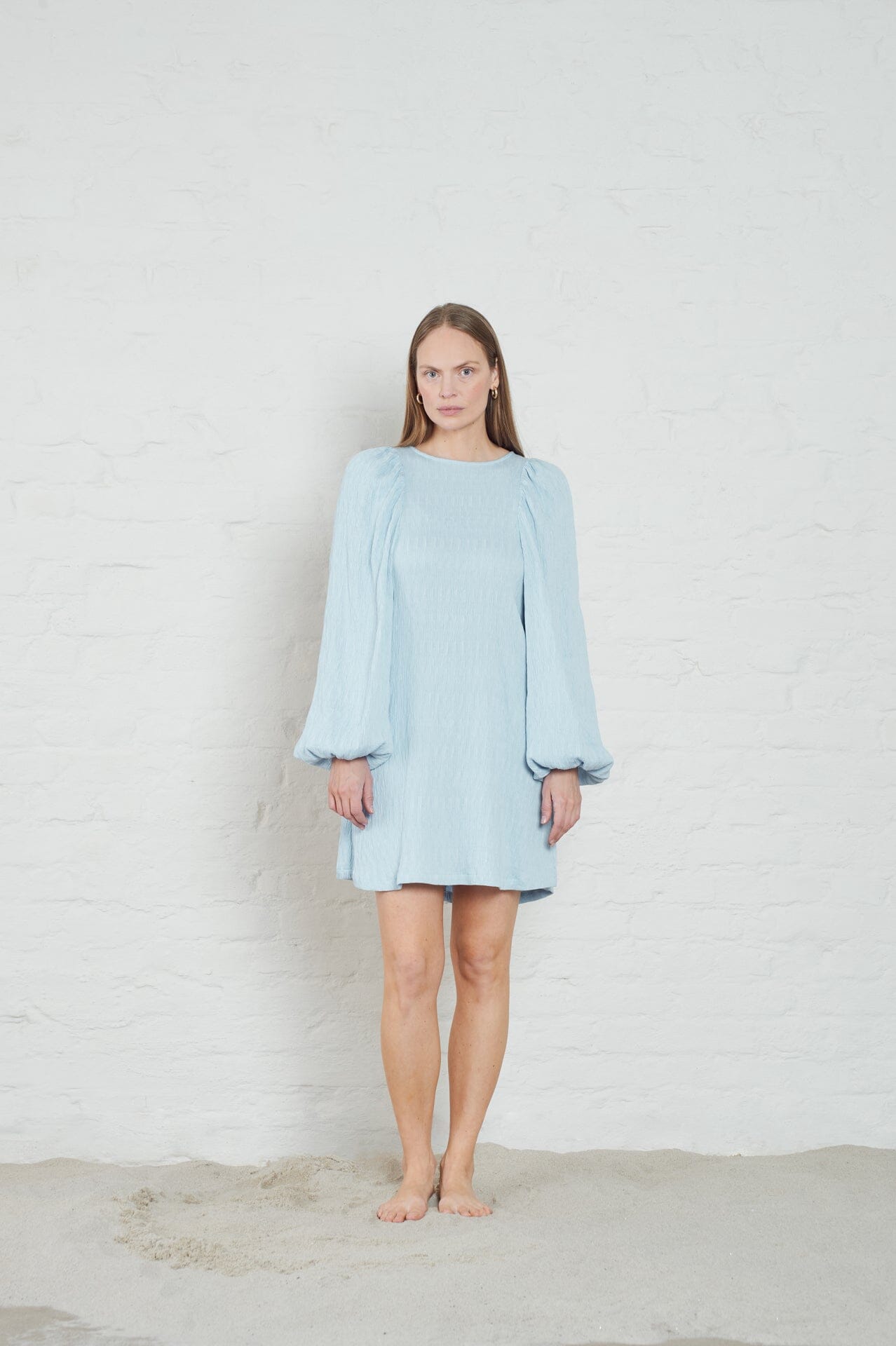 ArnieSays: Valeria Crinkled Lt Blue Kjole