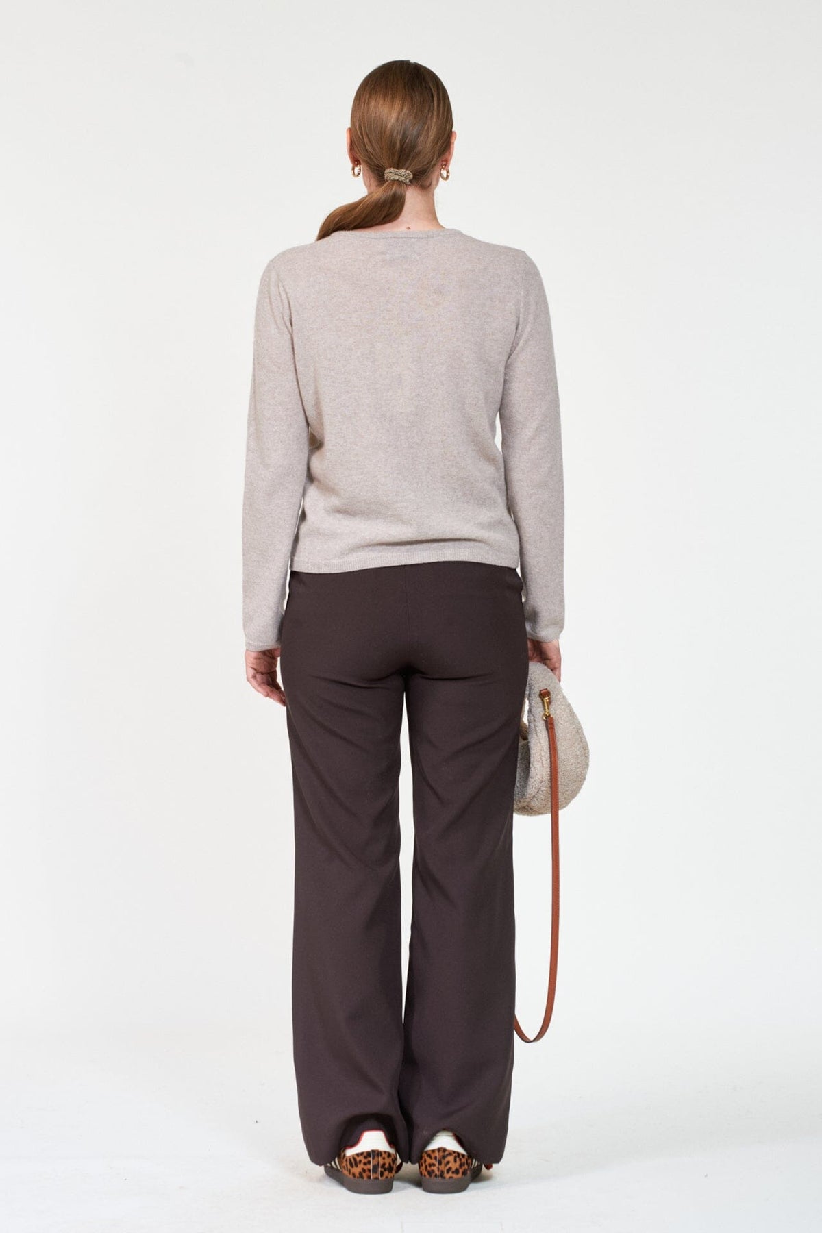 ArnieSays: CALAIS Lt Beige Melange Genser