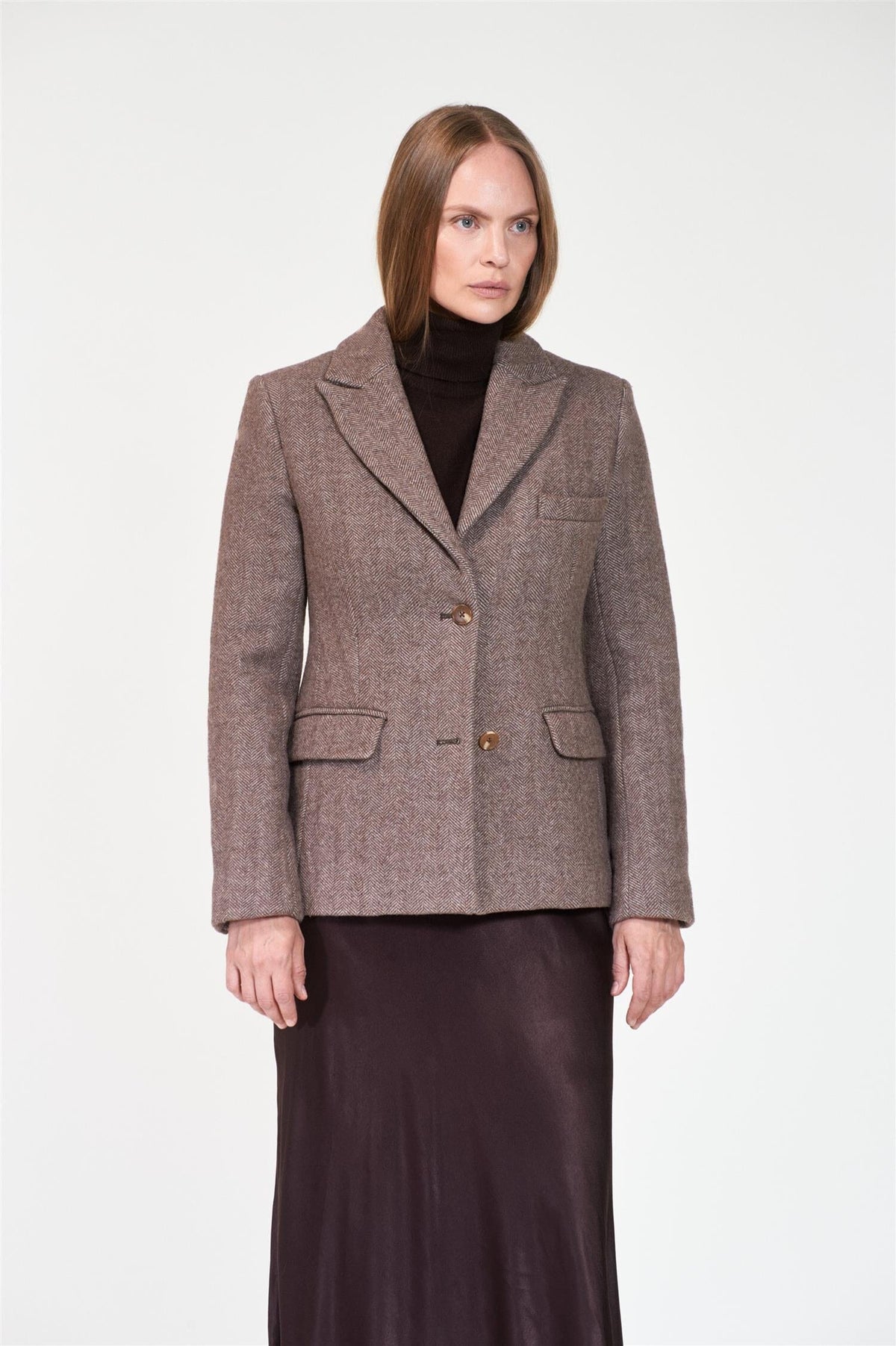 ArnieSays: LEWIS Herringbone Dk Brown Jakke