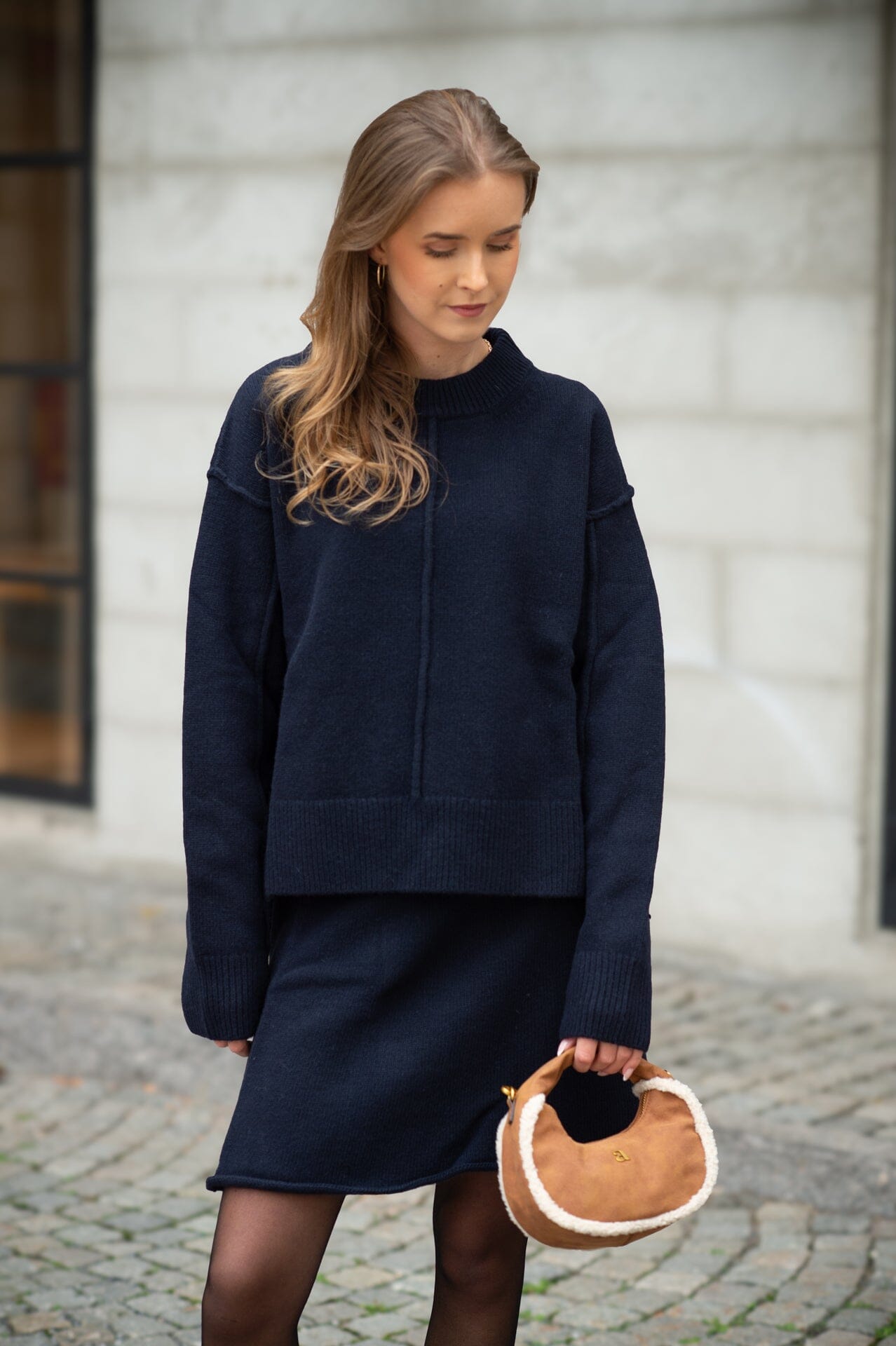 ArnieSays: Ren Dk Navy Genser