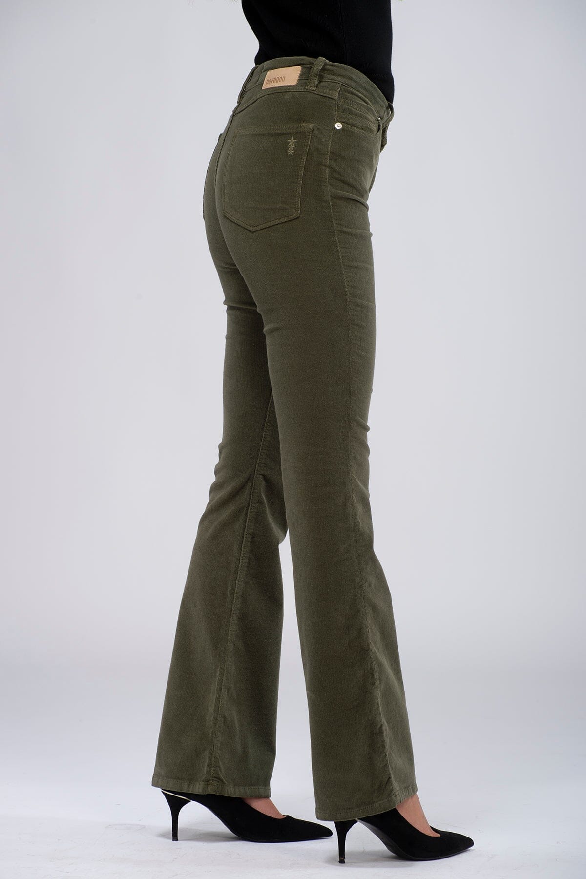 Paragon High Rise Flared Cord Olive Green Bukse