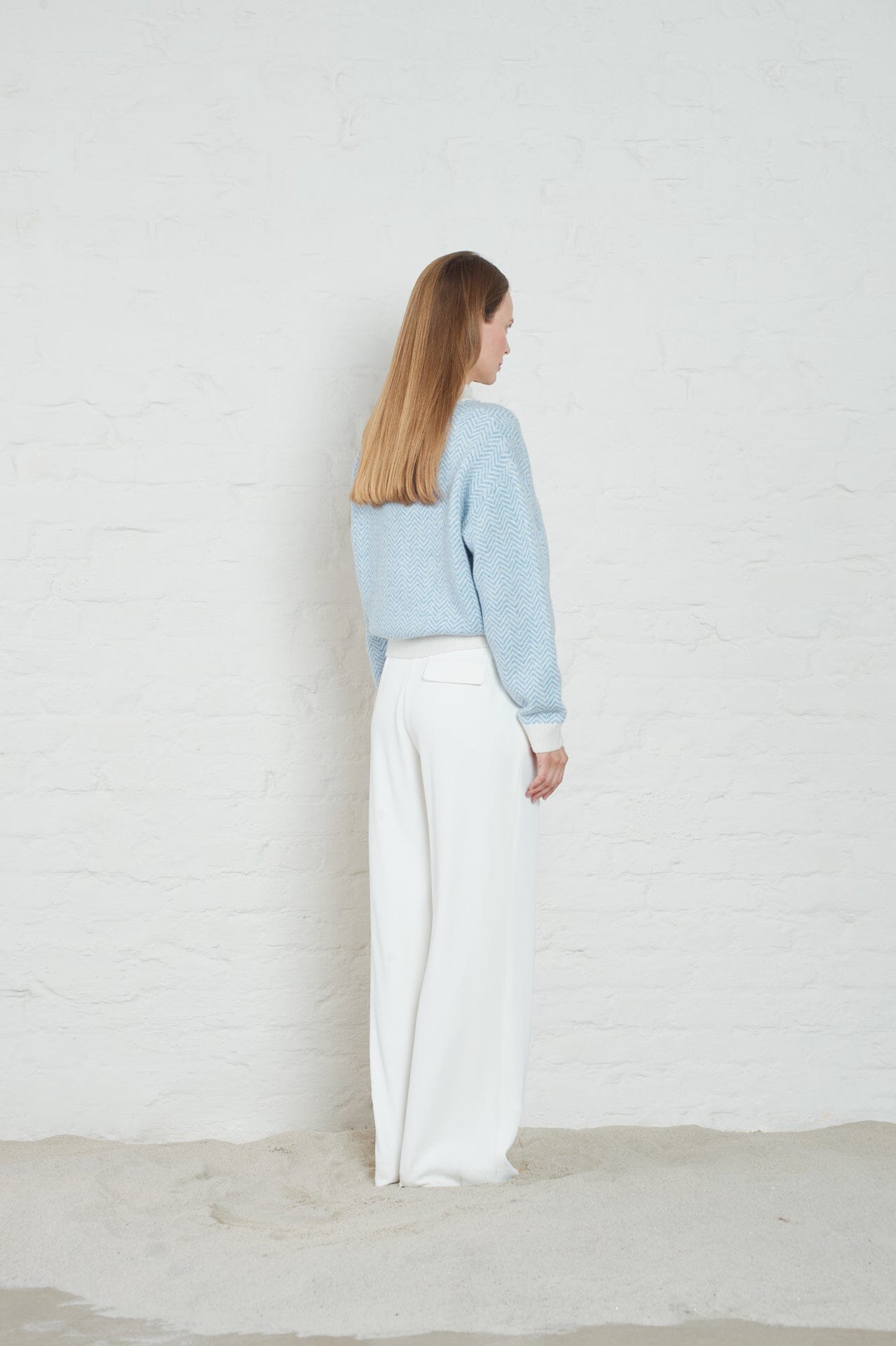 ArnieSays: Saoirse Offwhite/Blue Genser