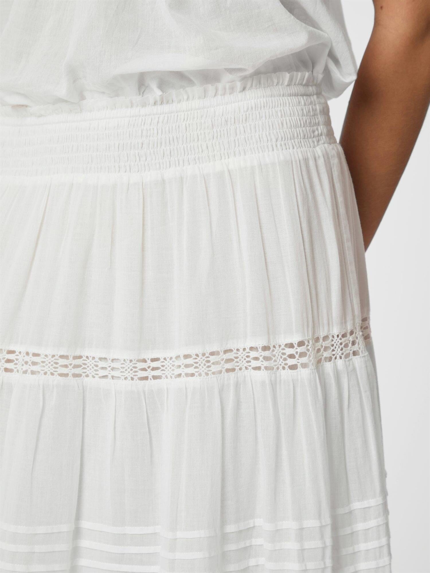 Neo Noir Felicia S Voile Skirt White Skjørt