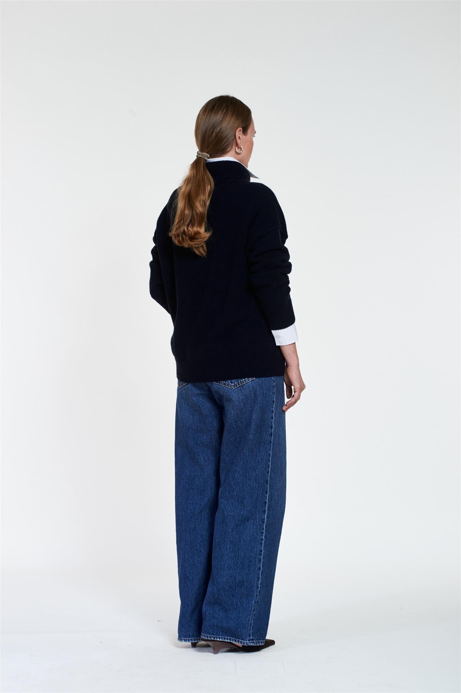 ArnieSays: CECE Dk Navy Genser