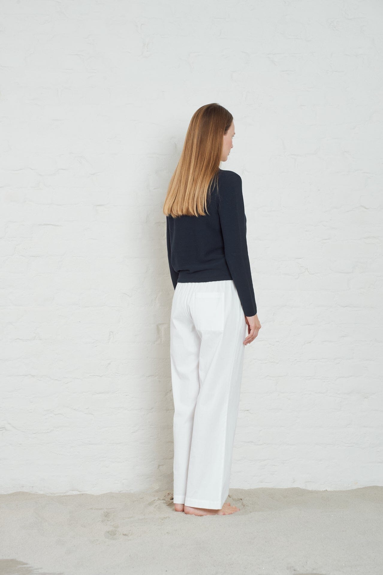 ArnieSays: Bella Hightwist Dk Navy Genser