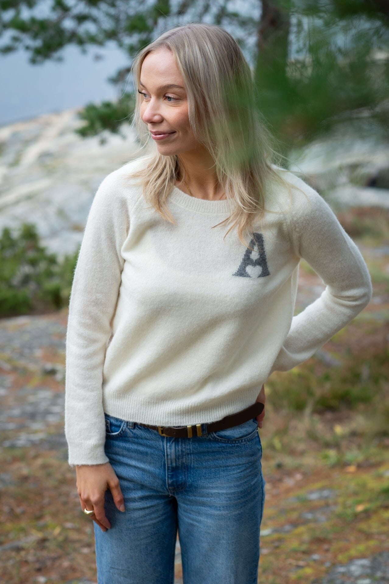 ArnieSays: Fiona Heart Offwhite Genser