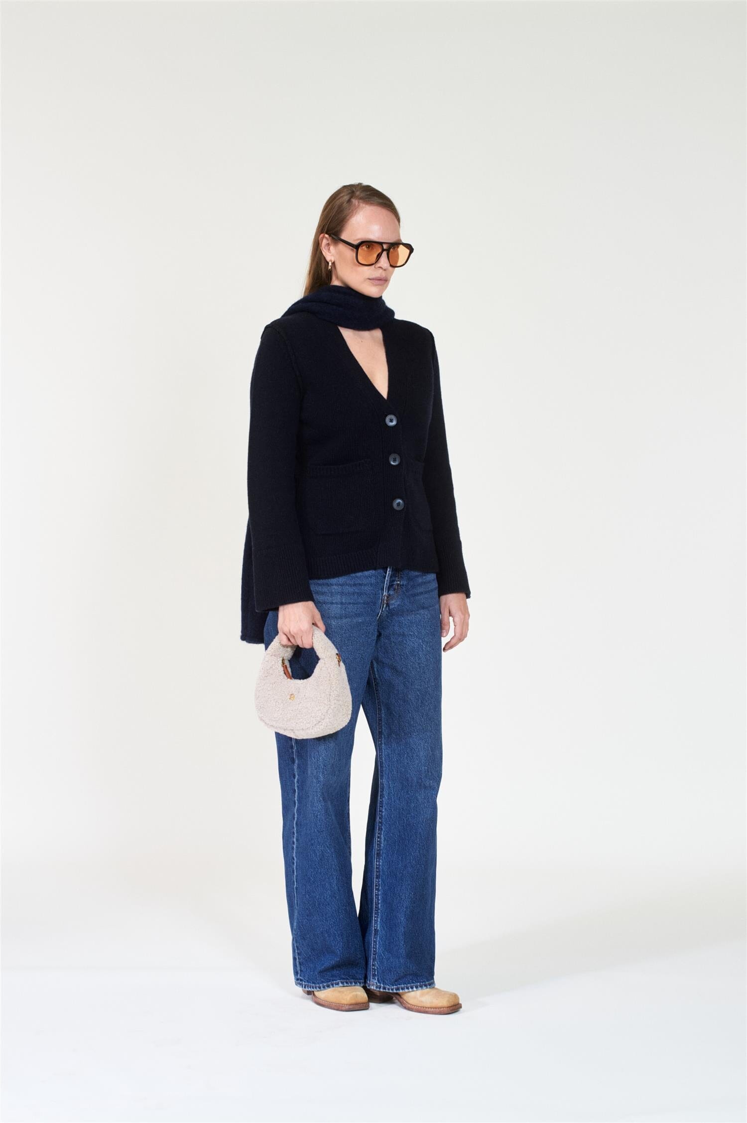 ArnieSays: Tate Dk Navy Genser