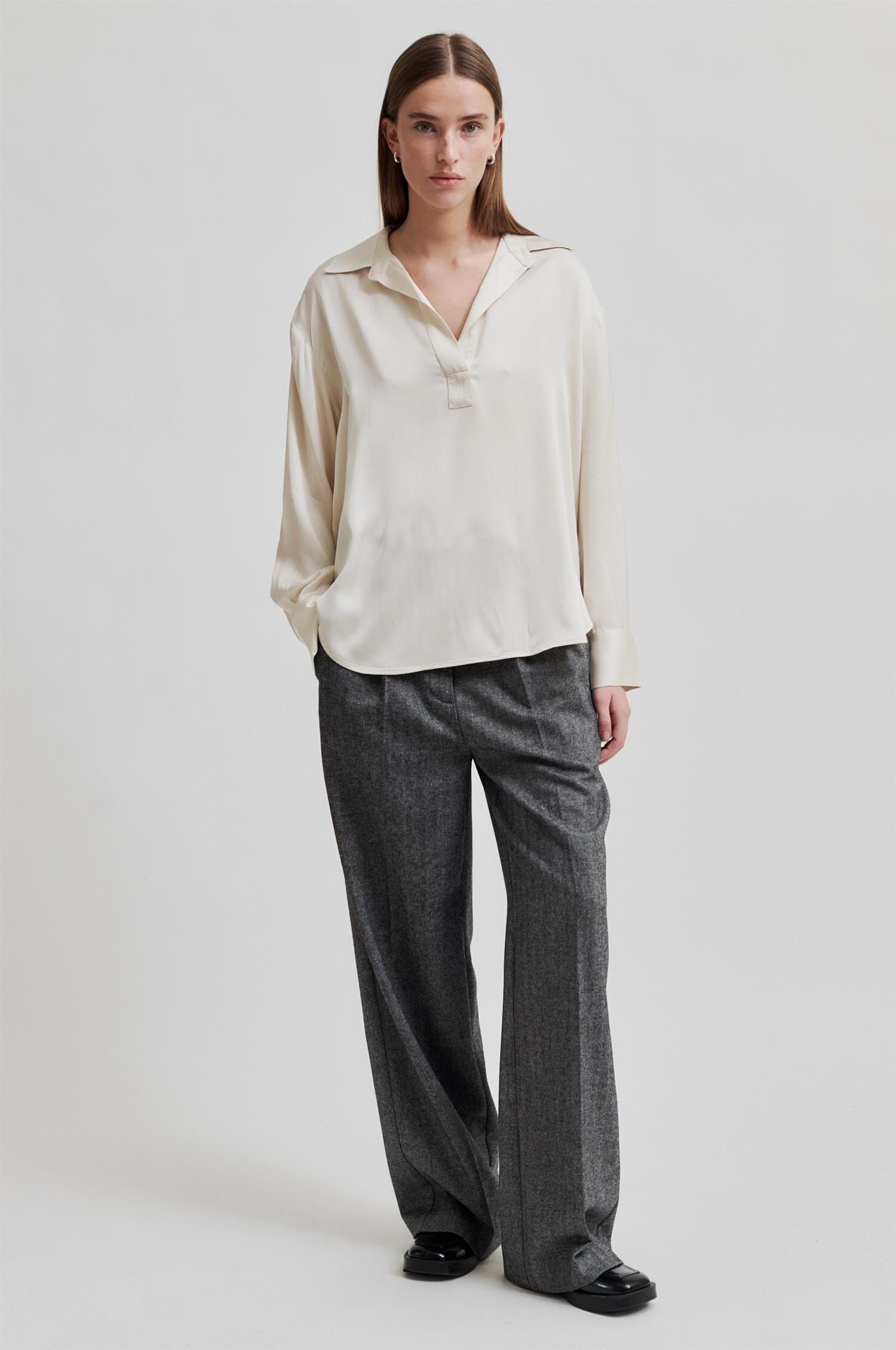 Second Female Bardi LS Blouse Brazilian Sand Bluse