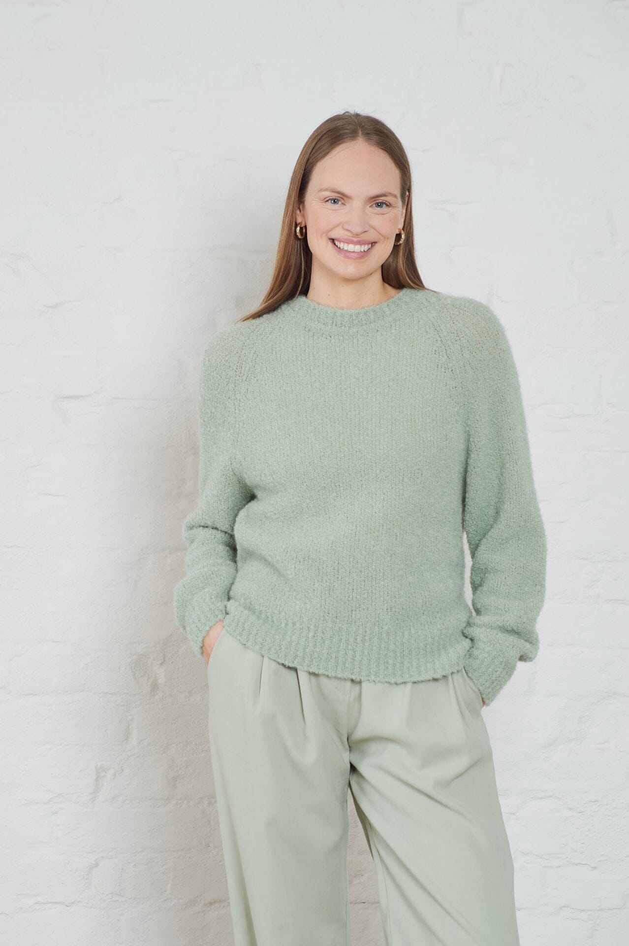 ArnieSays: Alison Soft Green Genser