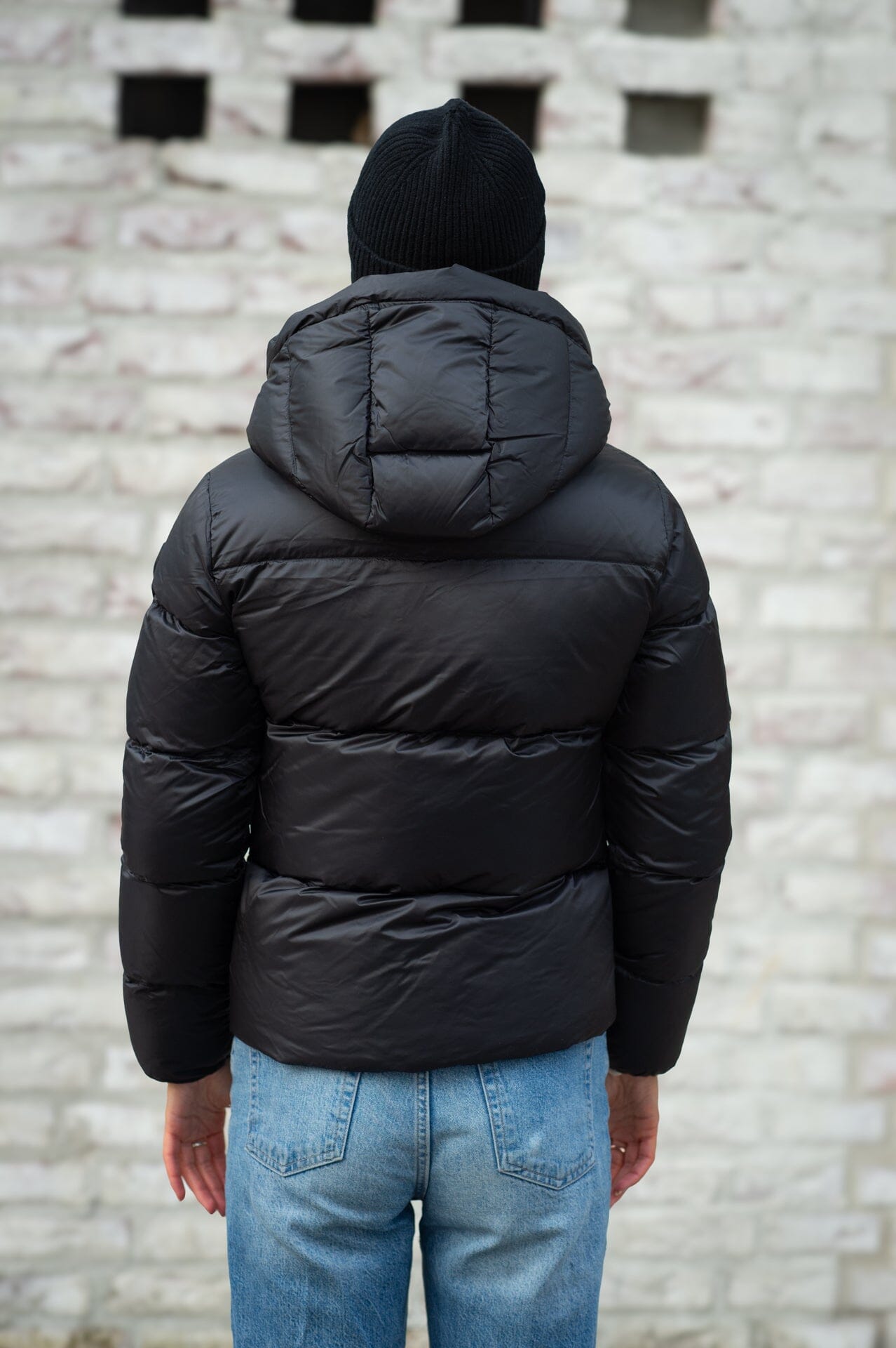 Monel Val Cenis Short No Neck Logo Black-Black Ytterplagg