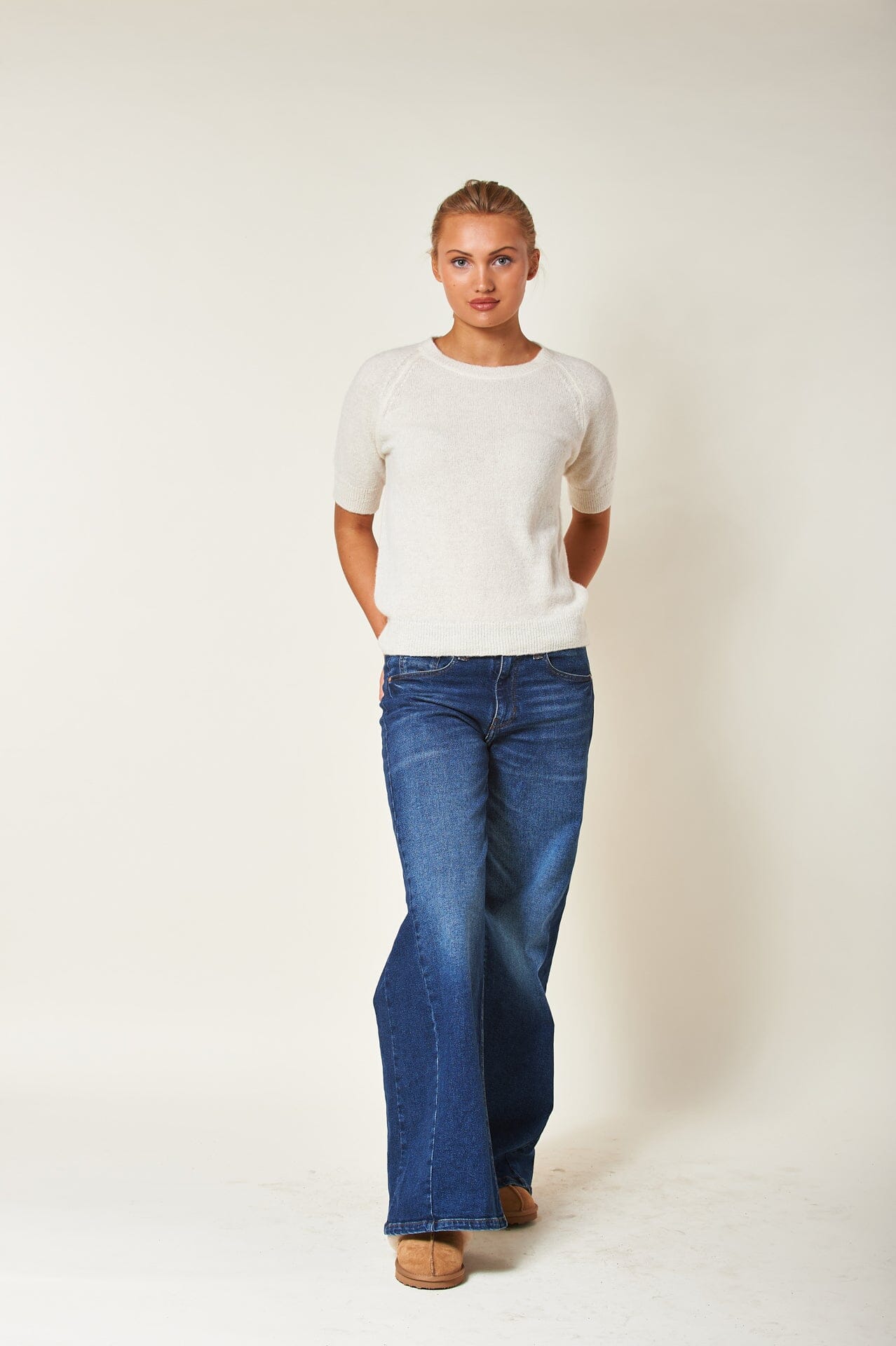 ArnieSays: Georgina Offwhite Genser