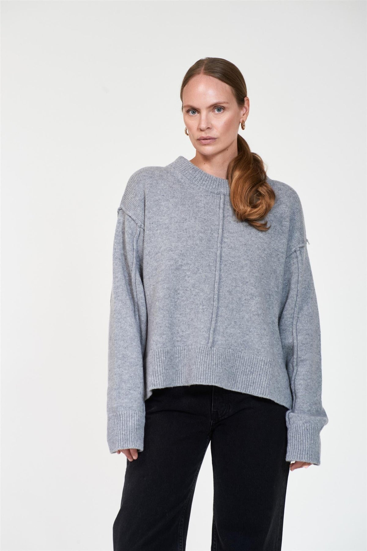 ArnieSays: Ren Lt Grey Melange Genser
