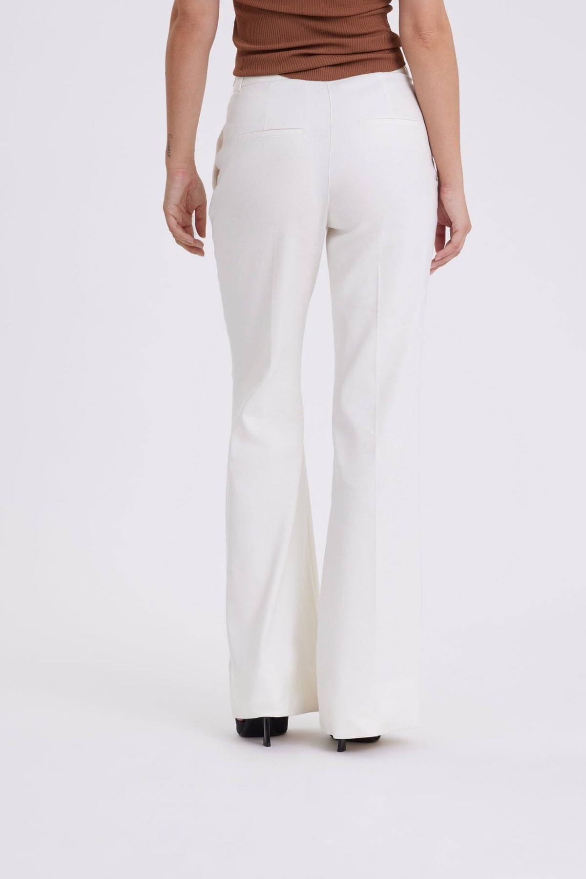 Five Units OliviaFV 769 Cream White Linen Bukse