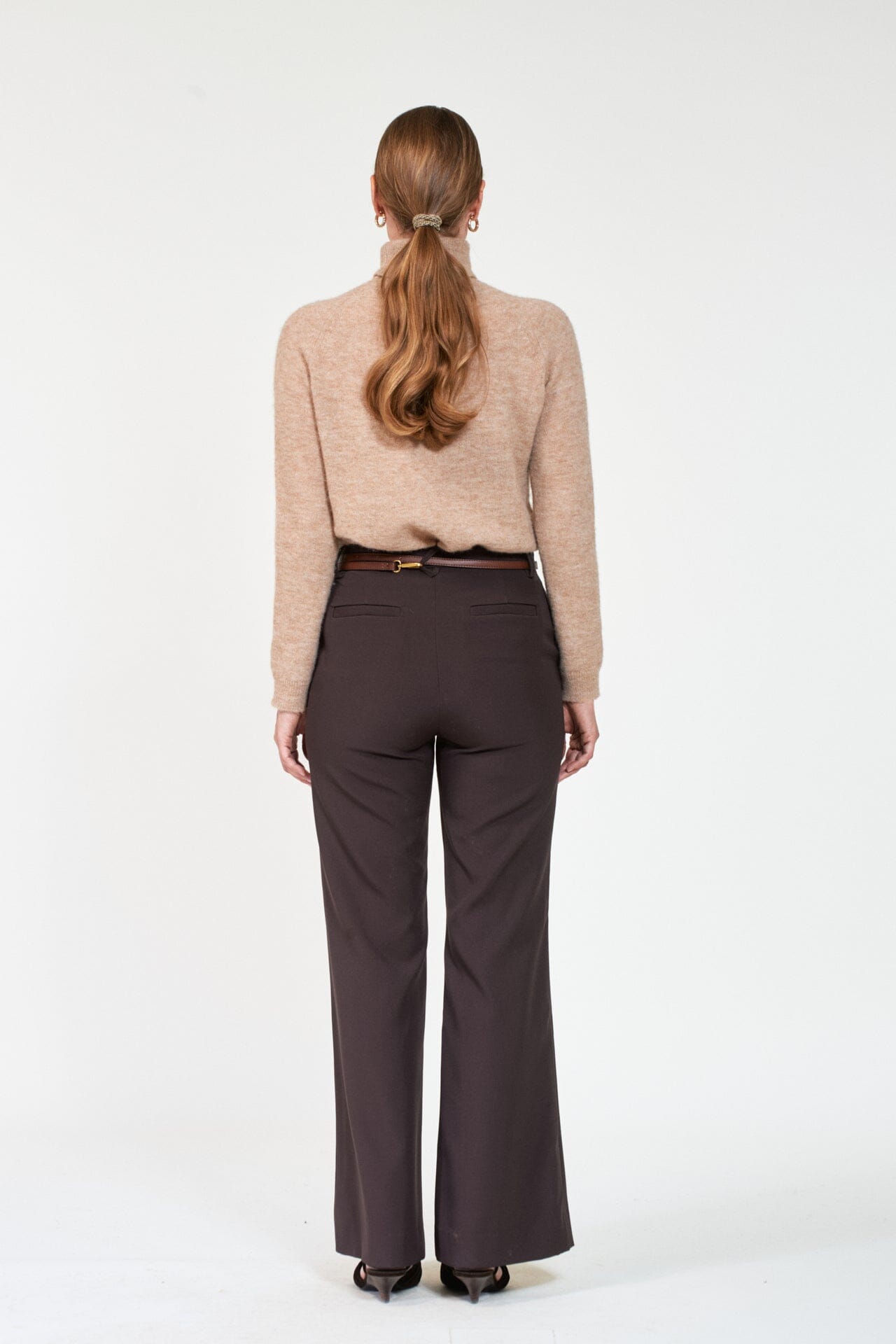 ArnieSays: MIA Beige Melange Genser