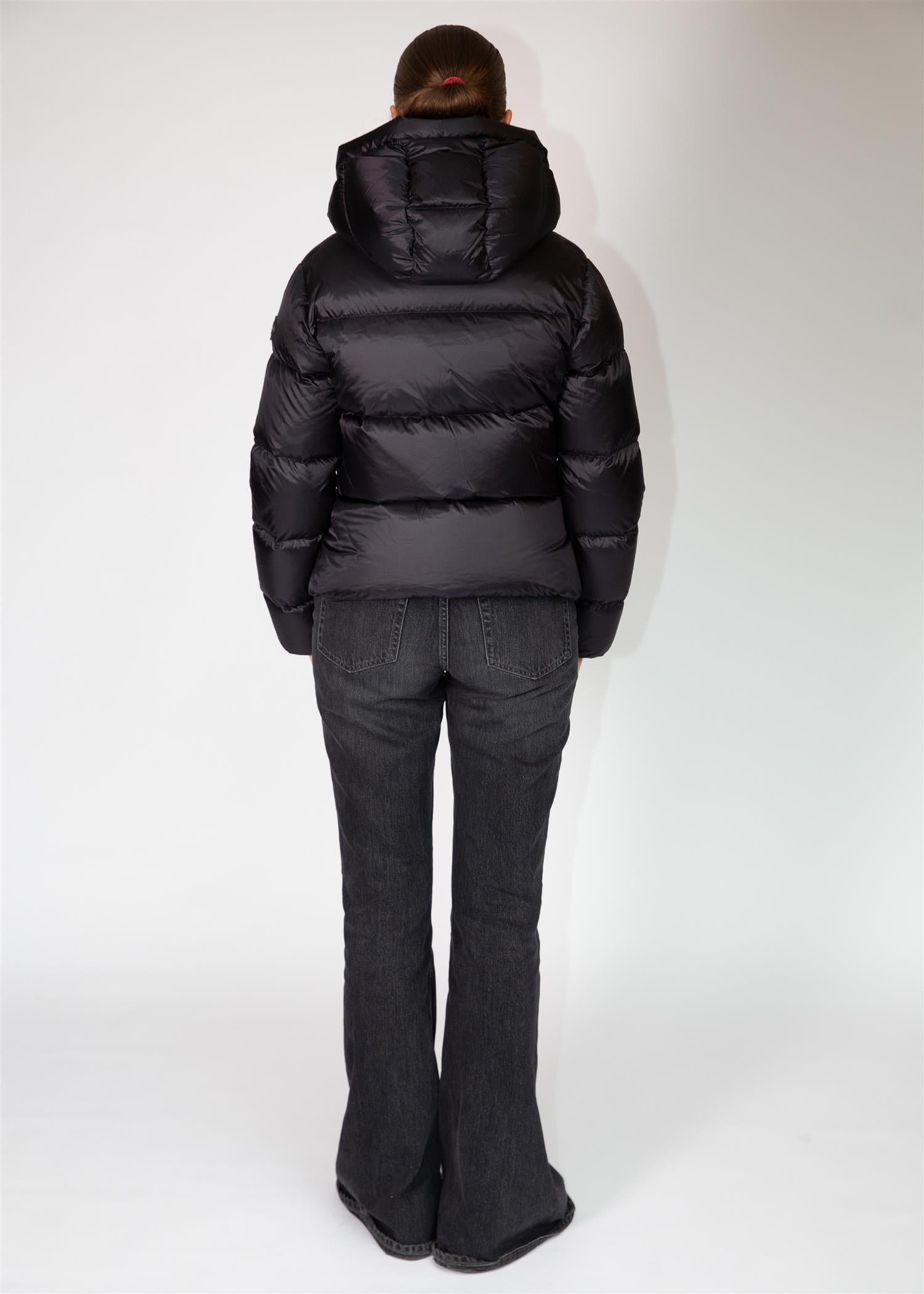 Val Cenis Short No Neck Logo Black-Black