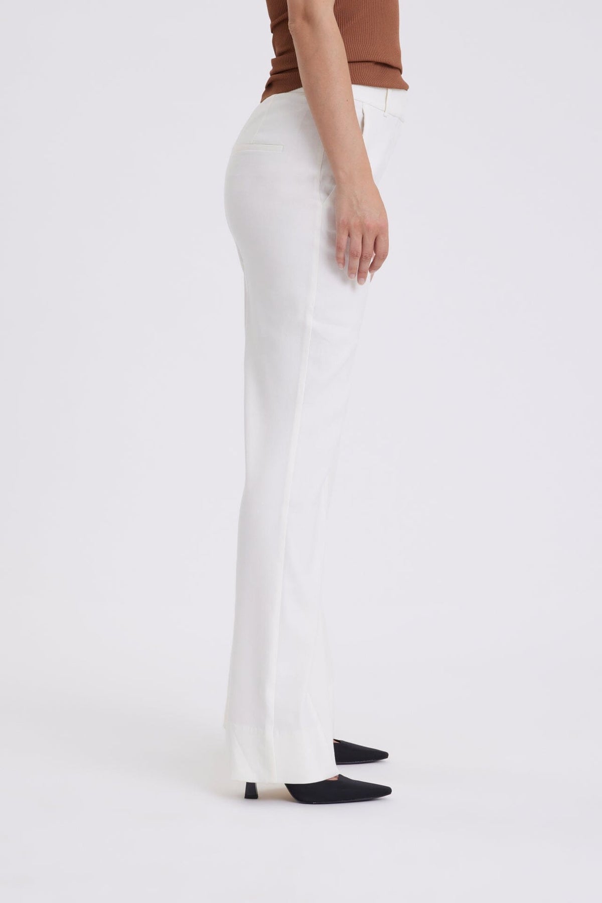 Five Units OliviaFV 769 Cream White Linen Bukse