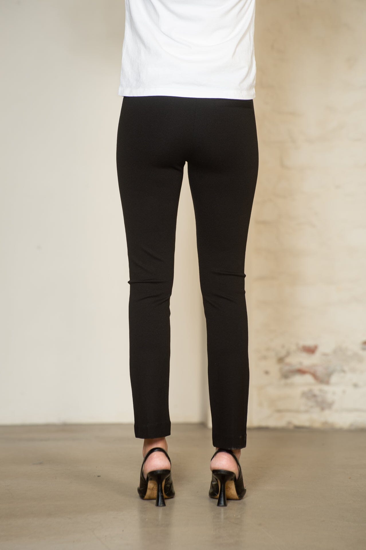 Residus Lou Straight Pants Black Bukse