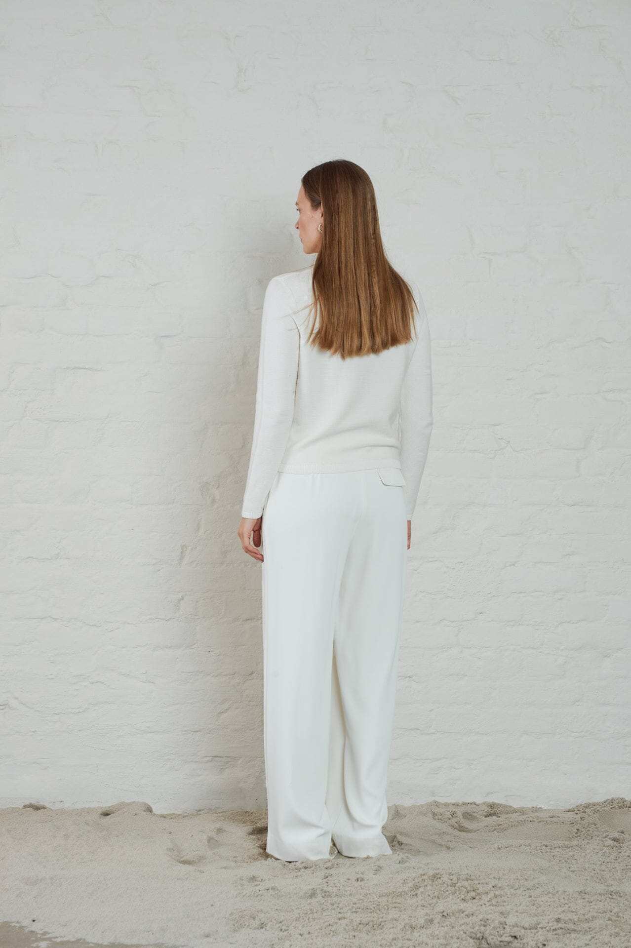ArnieSays: Bella Hightwist Offwhite Genser