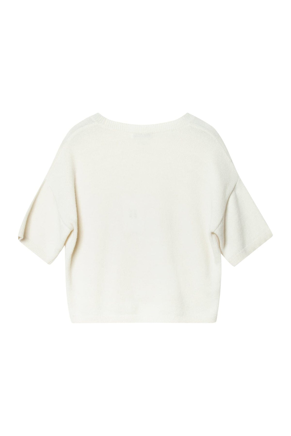 ArnieSays: Livia Offwhite Genser
