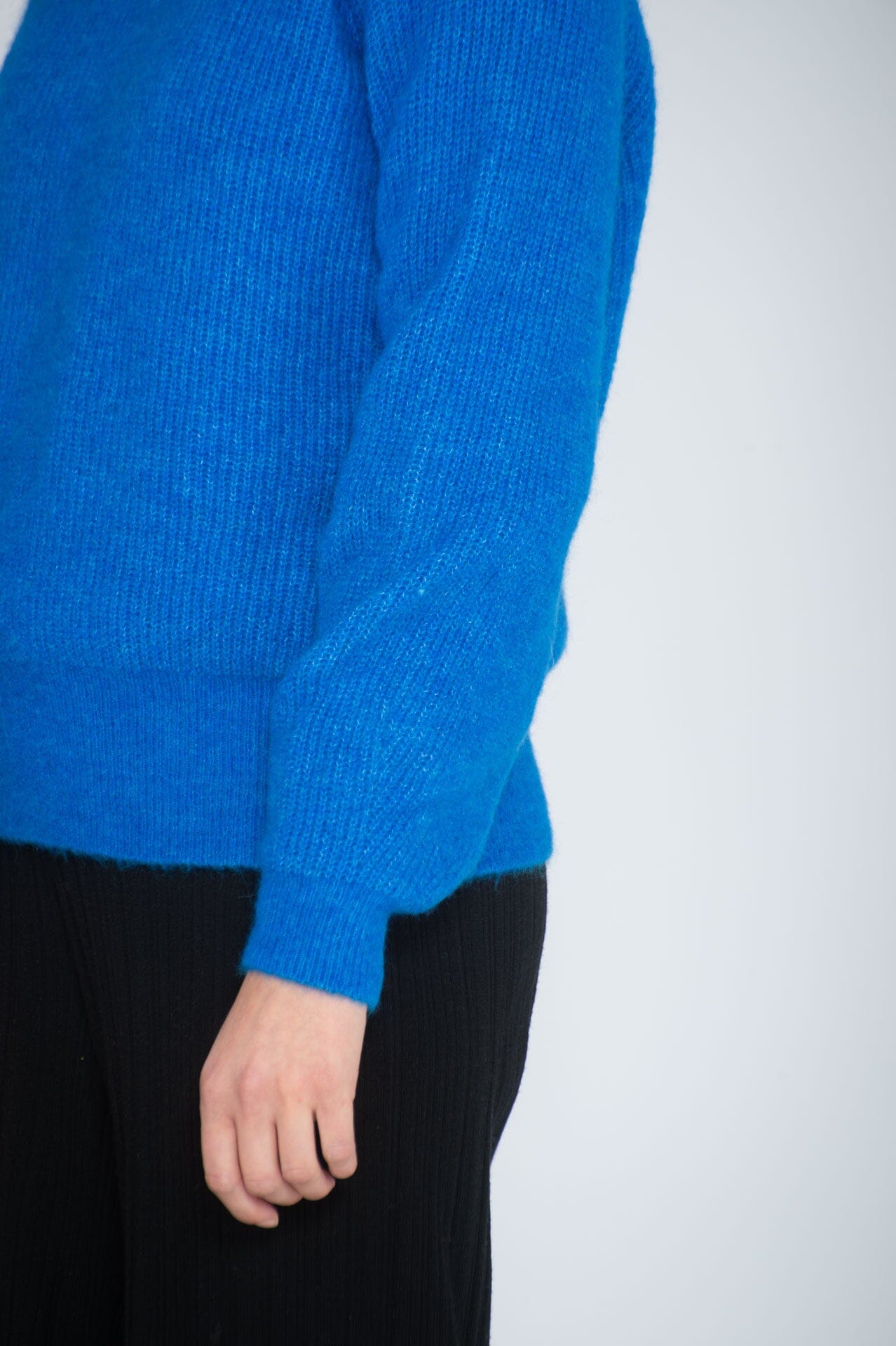 ArnieSays: Sheila Blue Melange Genser