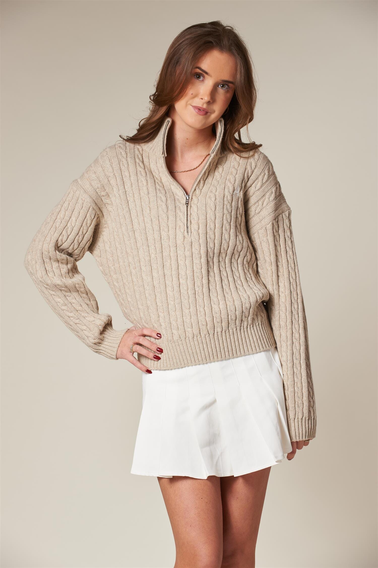 ArnieSays: MADELYN Cable Lt Beige Melange Genser