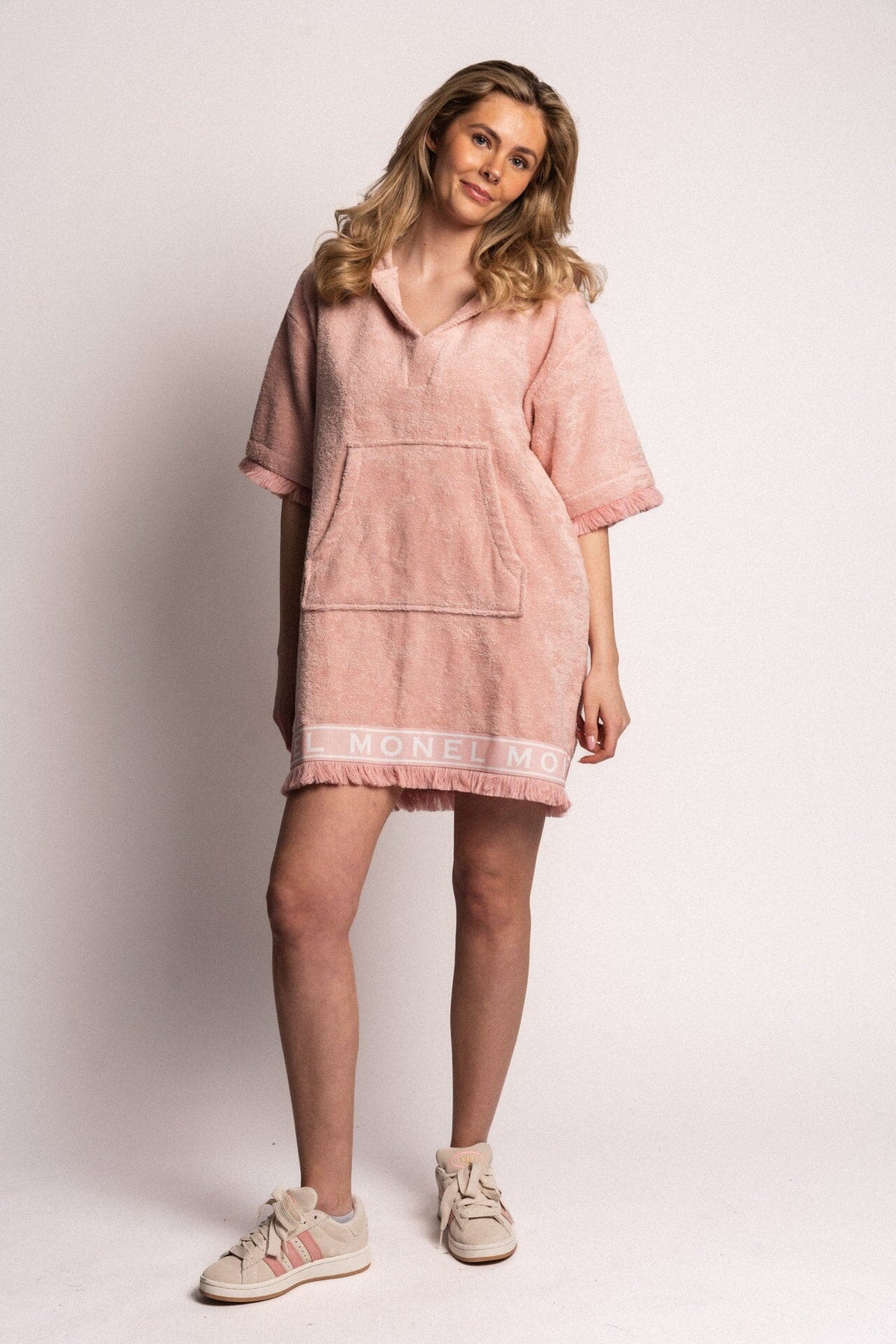 Monel Nikki Pink Kjole