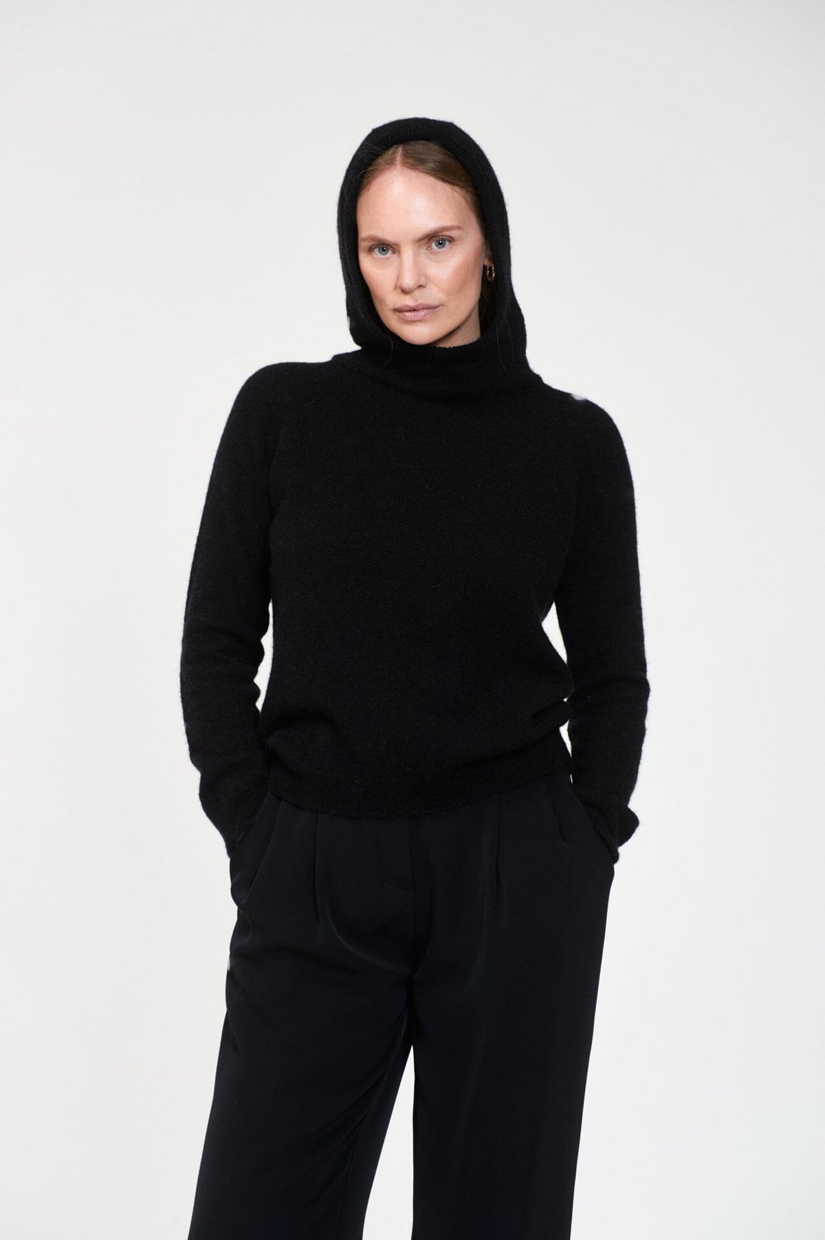 ArnieSays: VERO Black Genser