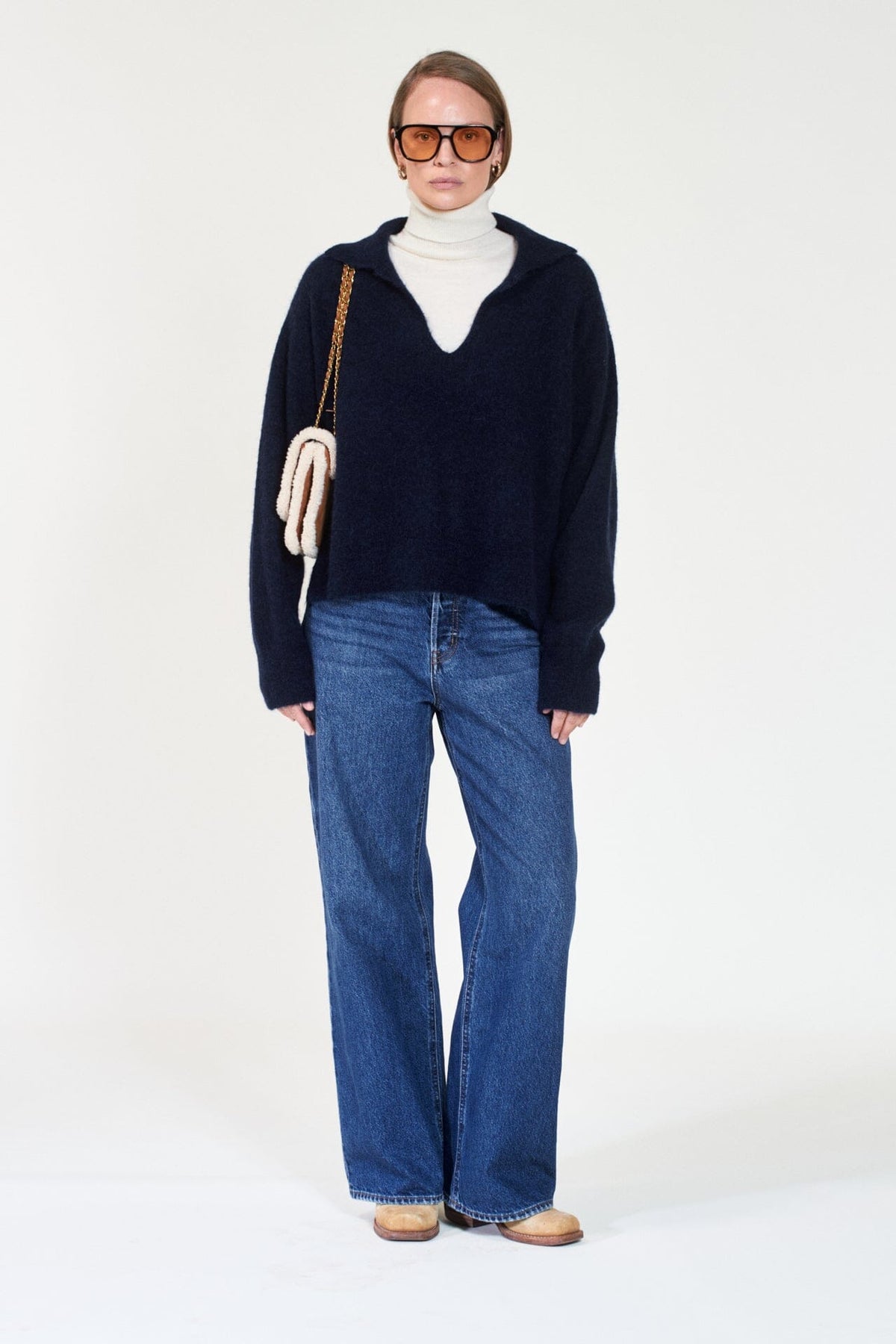ArnieSays: LOWRY Dk Navy Genser
