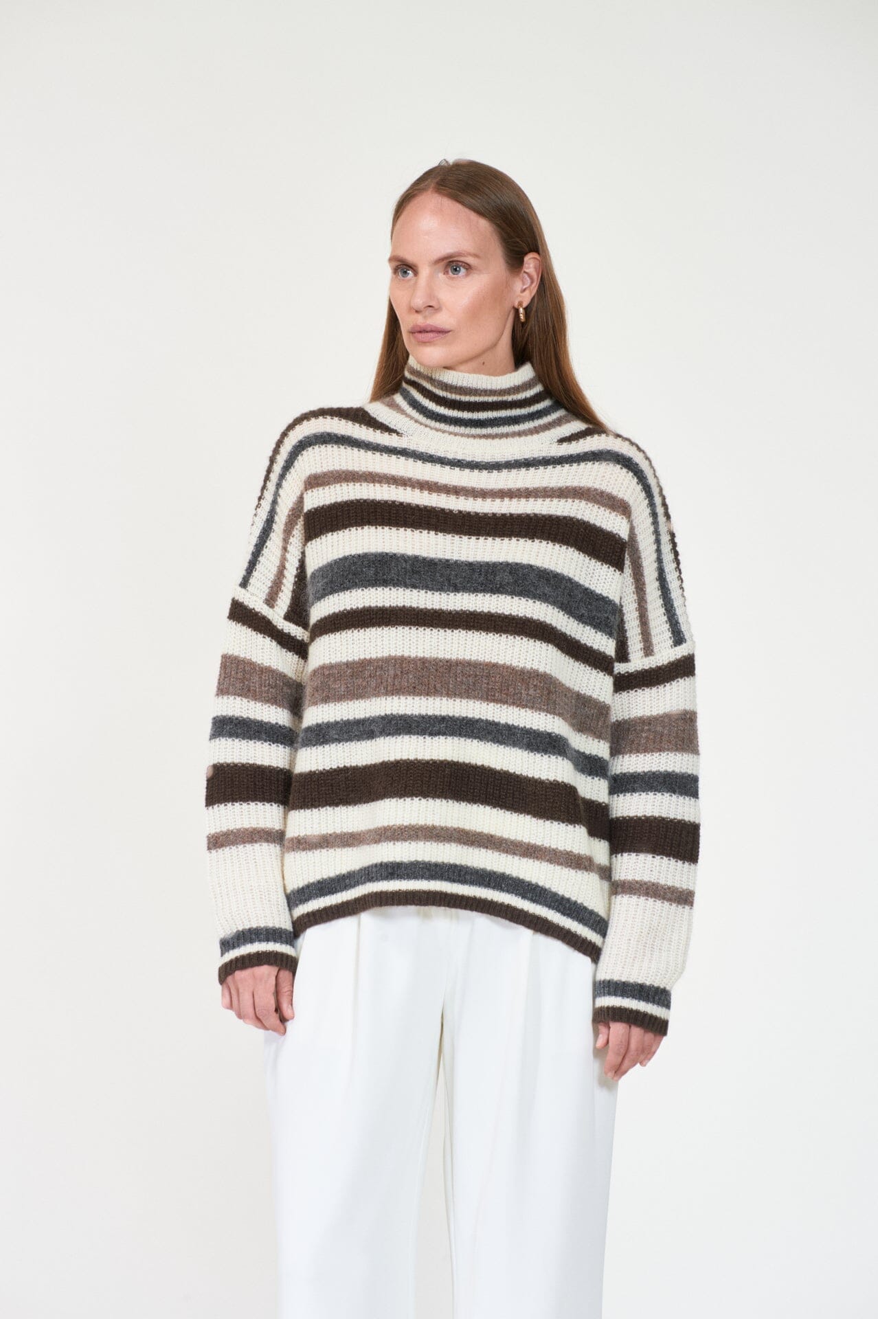 ArnieSays: STELLAR Offwhite/Brown Genser
