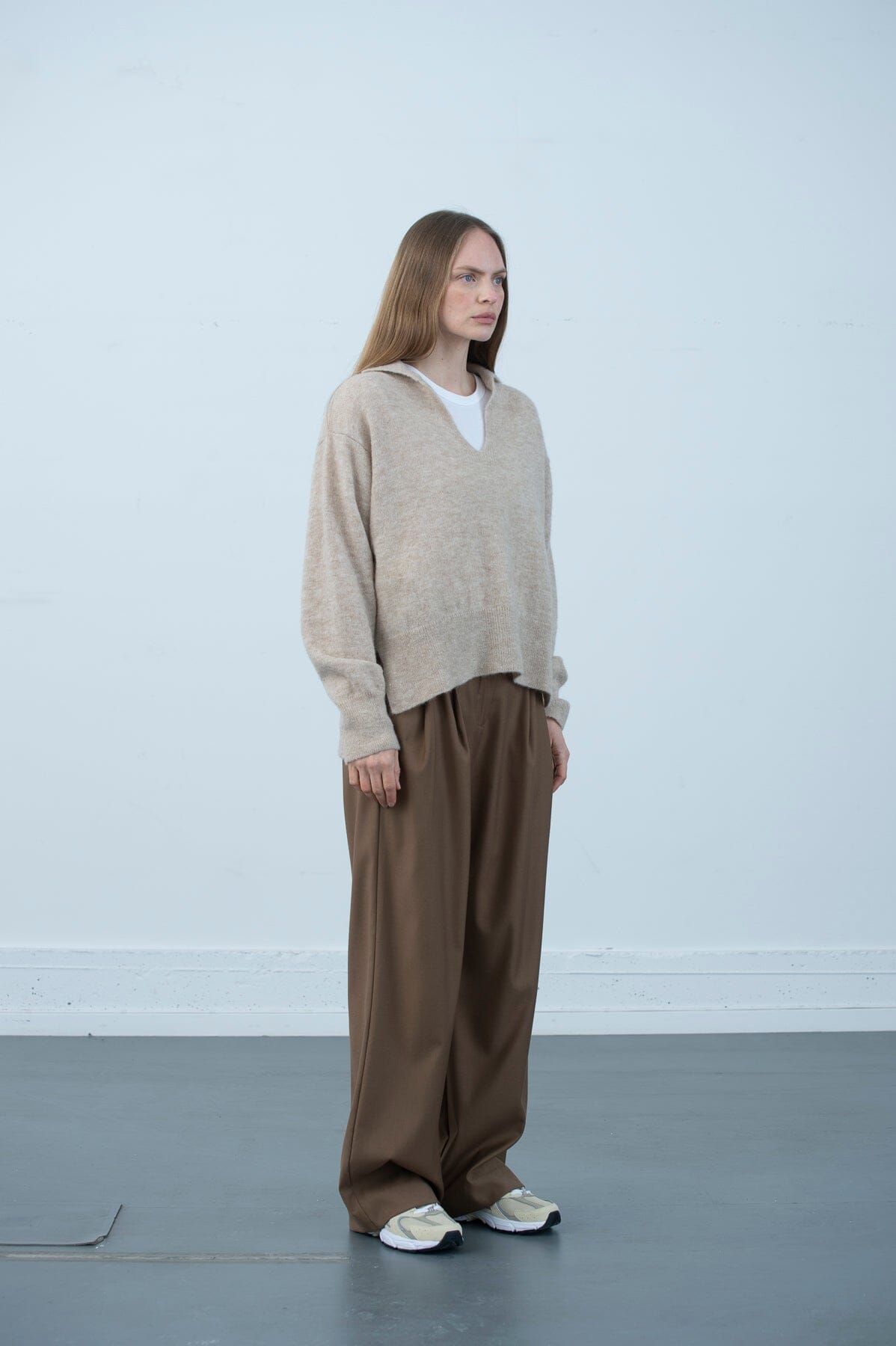 ArnieSays: LOWRY Lt Beige Melange Genser